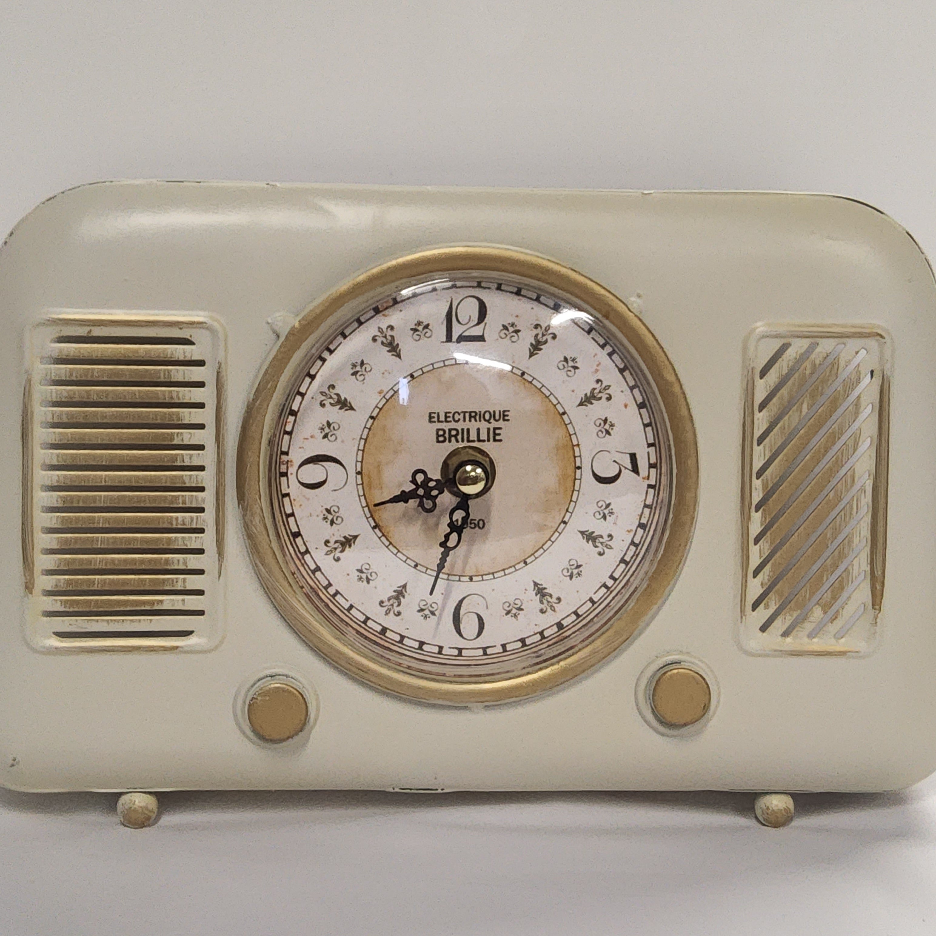 Tabletop Clock - Iron Radio Transistor - TC1973