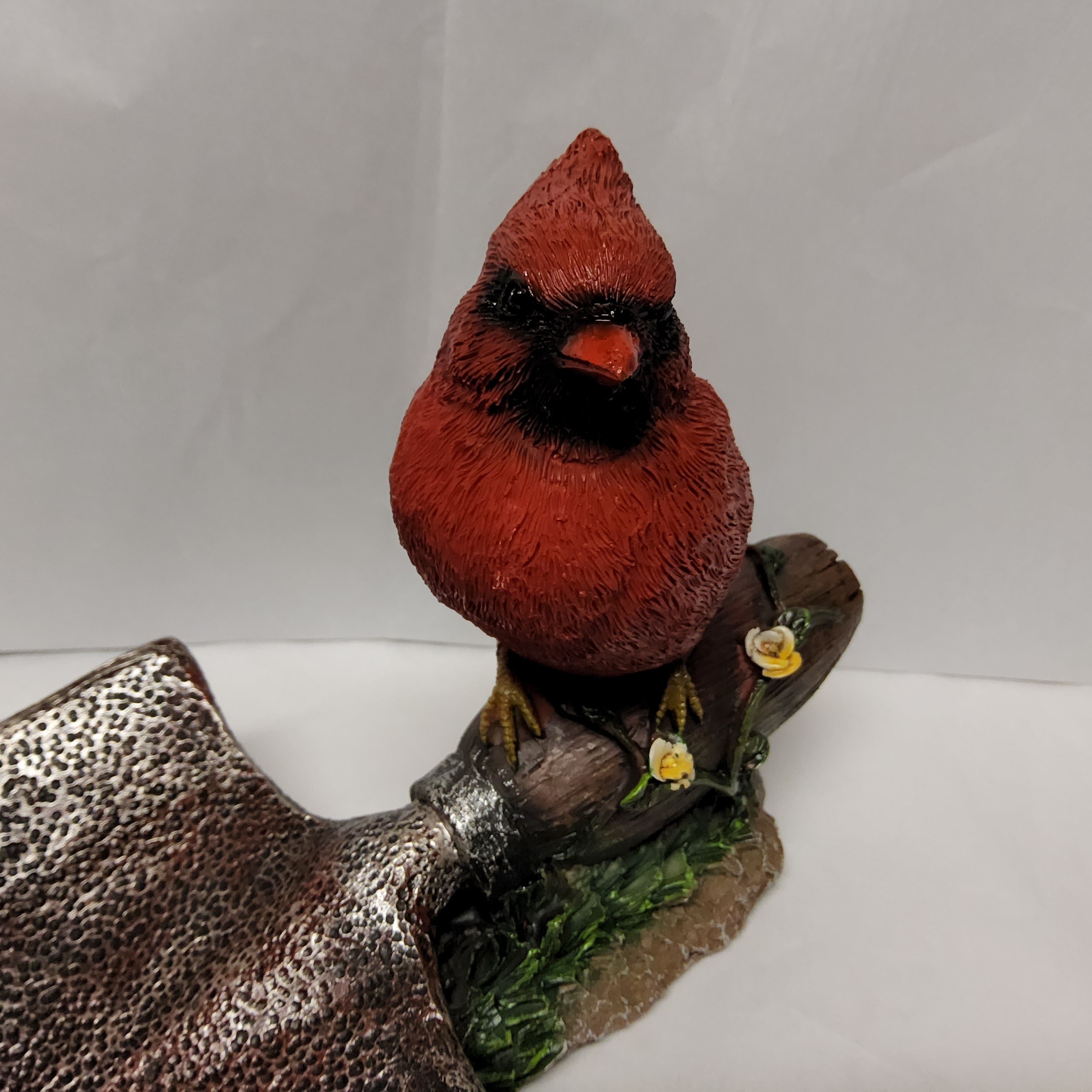 Garden Decor - Cardinal on Shovel QM42503