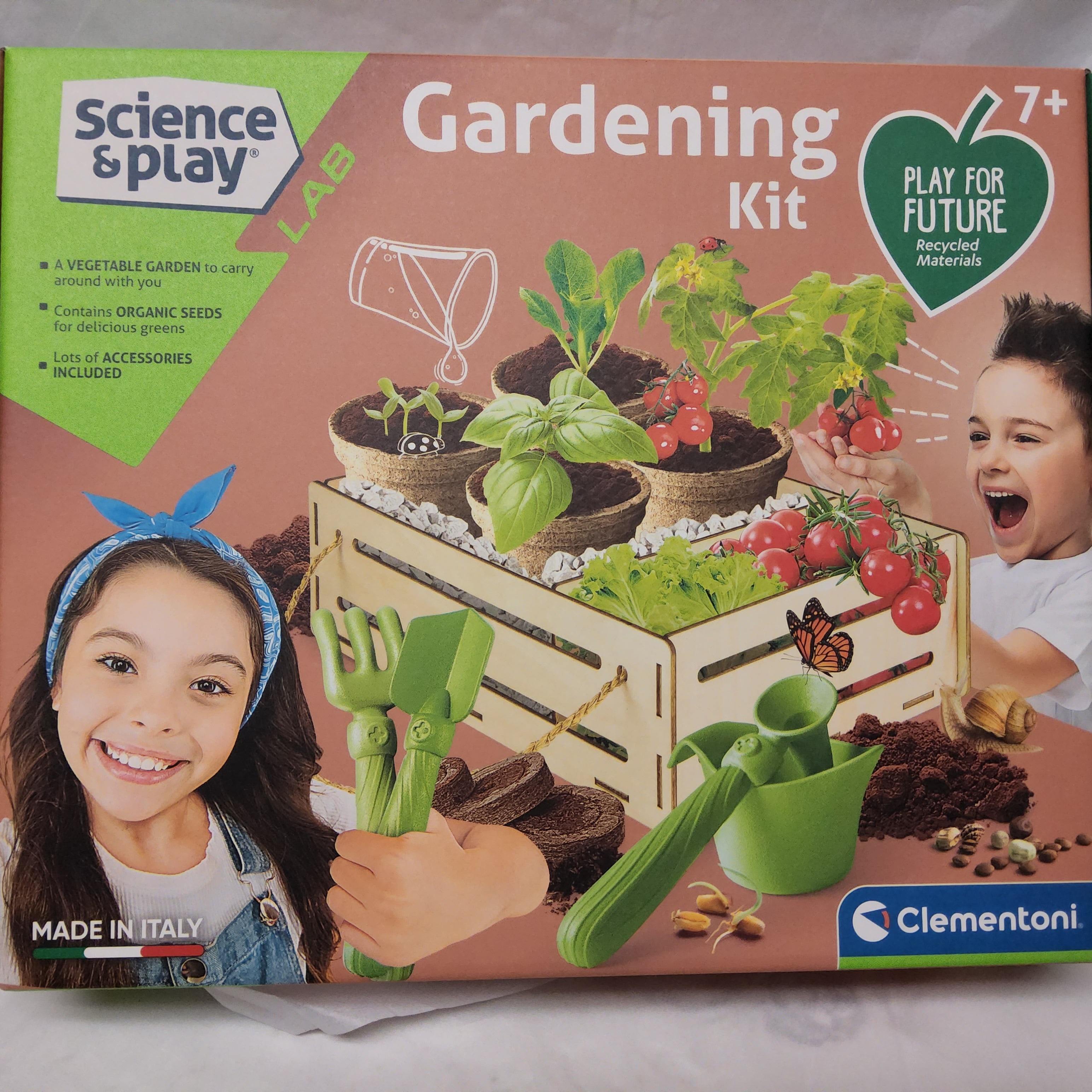 Clementoni - Science and Play - Gardening Kit - 615261