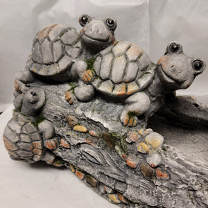 Planter Box - Happy Turtle Family on Log AHY69515