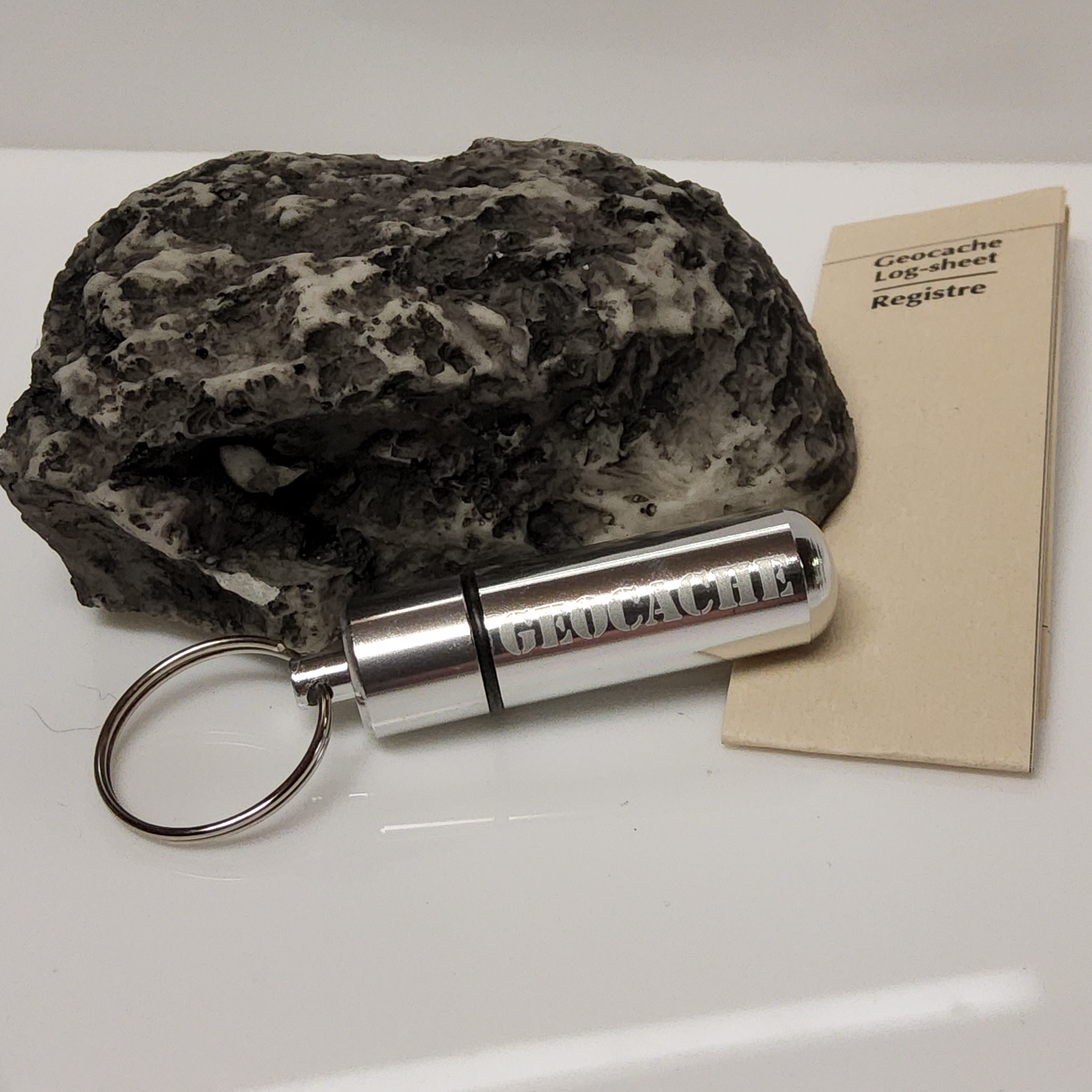 Geocaching - Fake Rock Key Holder