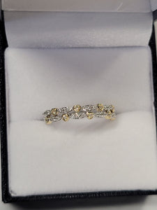 Diamond Ring - White and Yellow gold SR15642