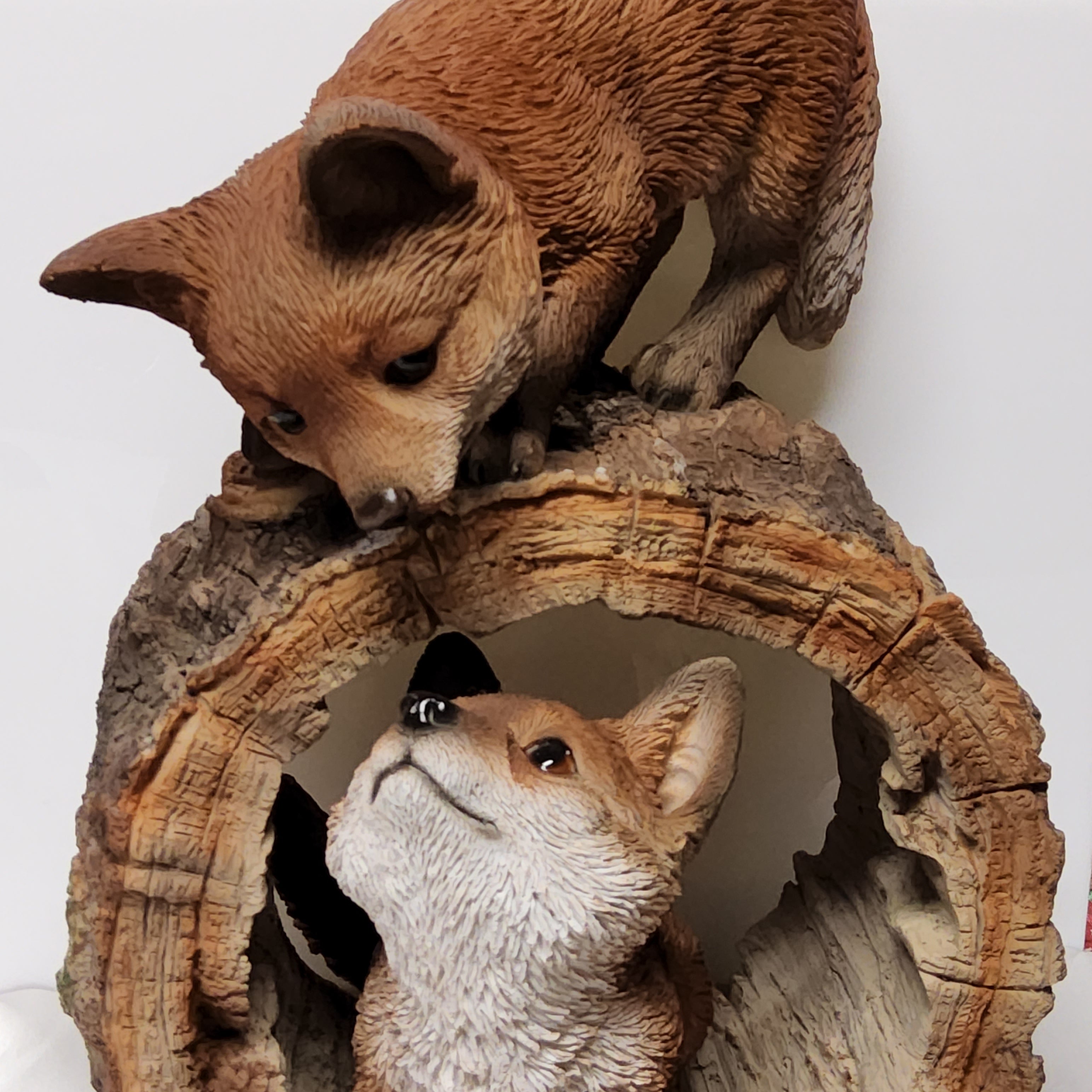 Animal Figurine - Fox Pups Playing 87719-H