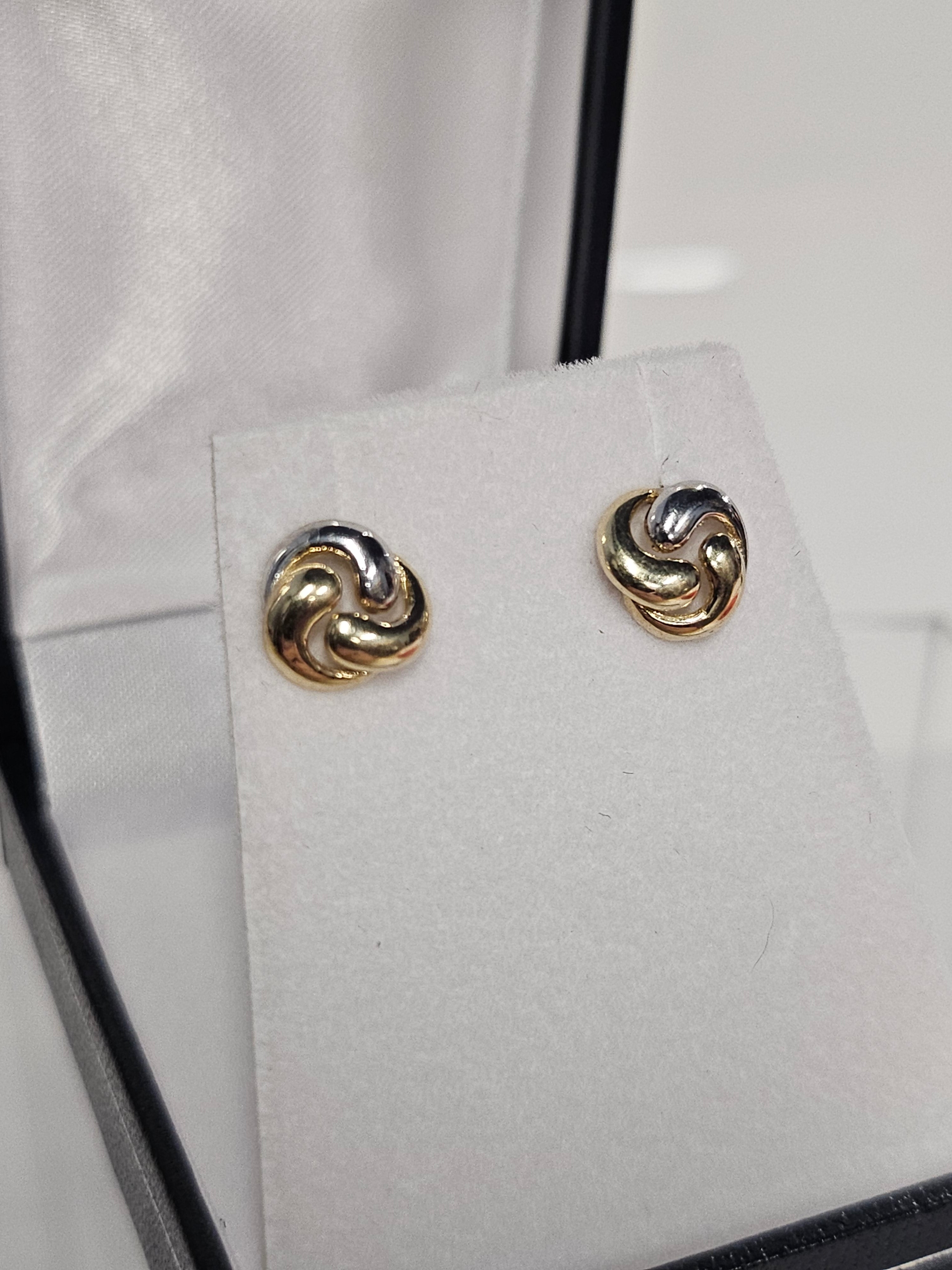 Gold Stud Earrings - Love Knot 326