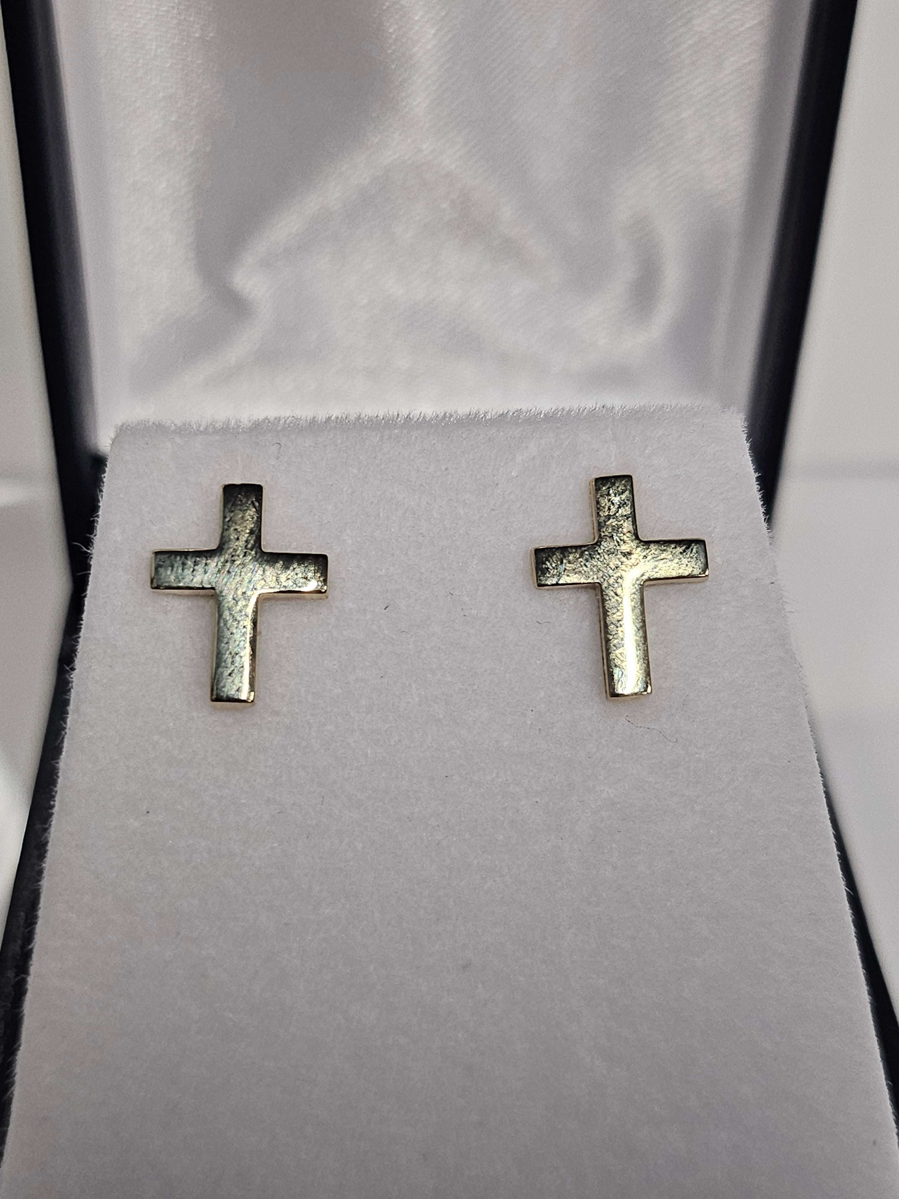 Gold Stud Earrings - Cross 322