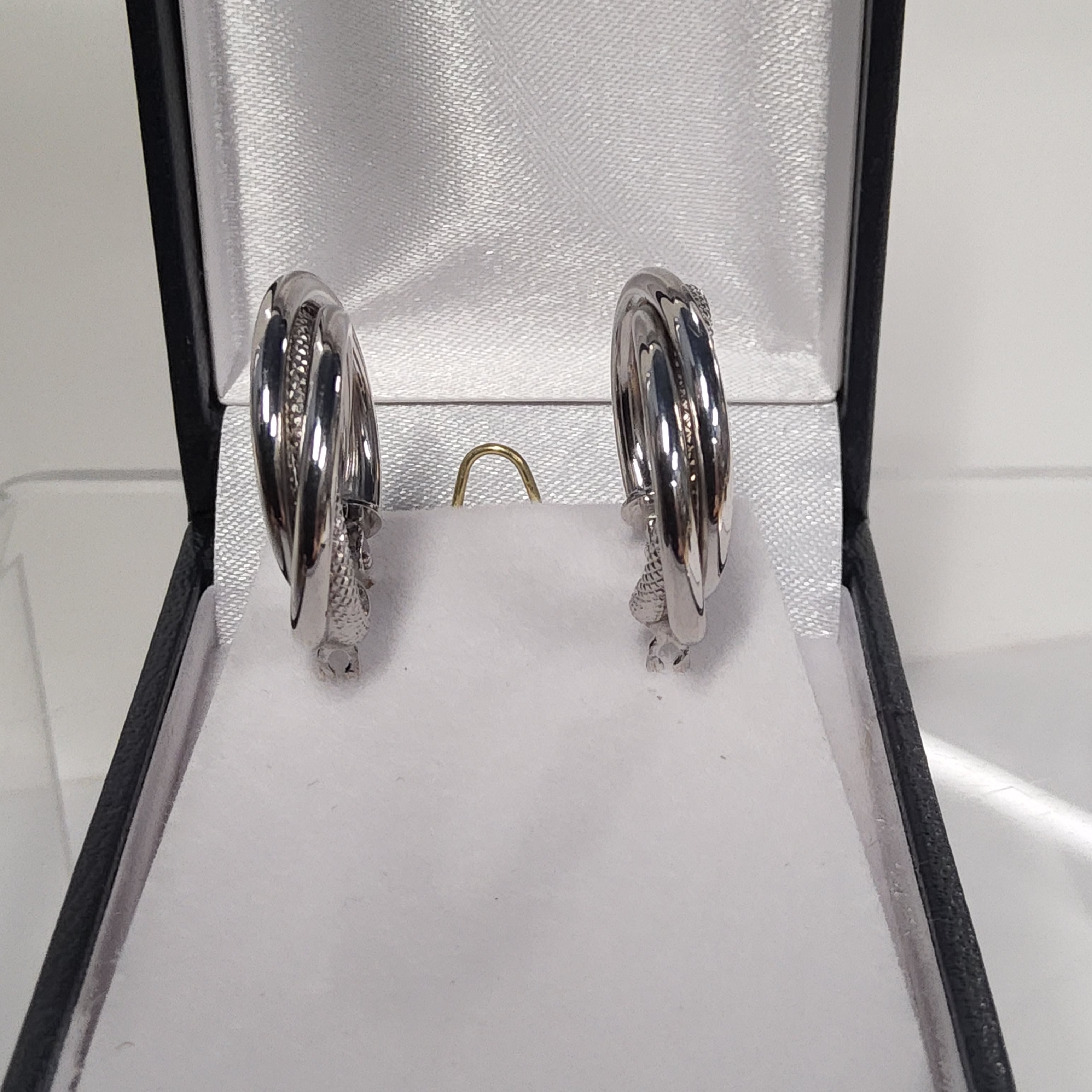 White Gold Hoop Earrings 21mm - 318