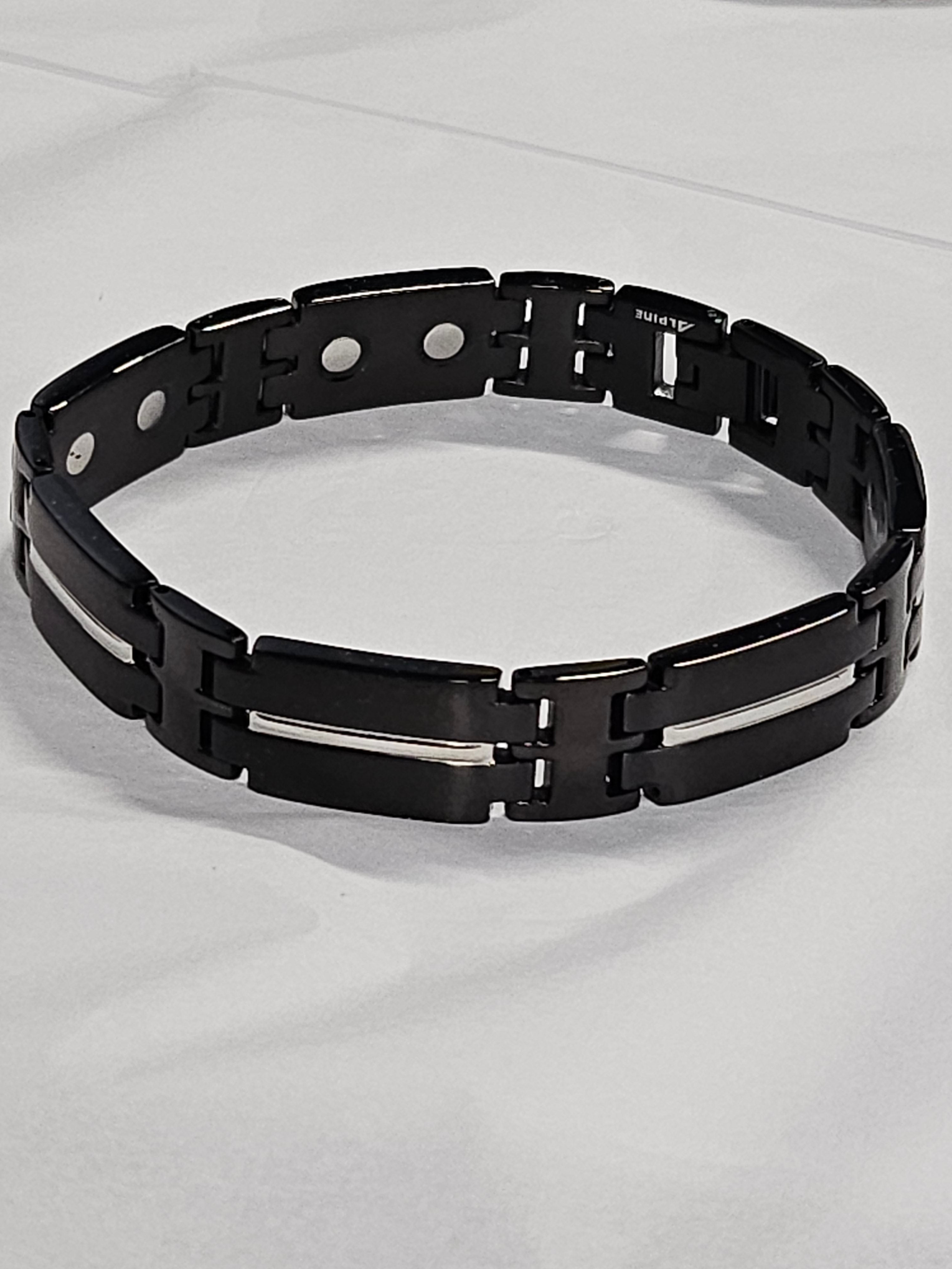 Men's Magnetic Bracelet MBB680