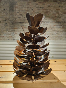 Metal Pinecone 18" - Rusted
