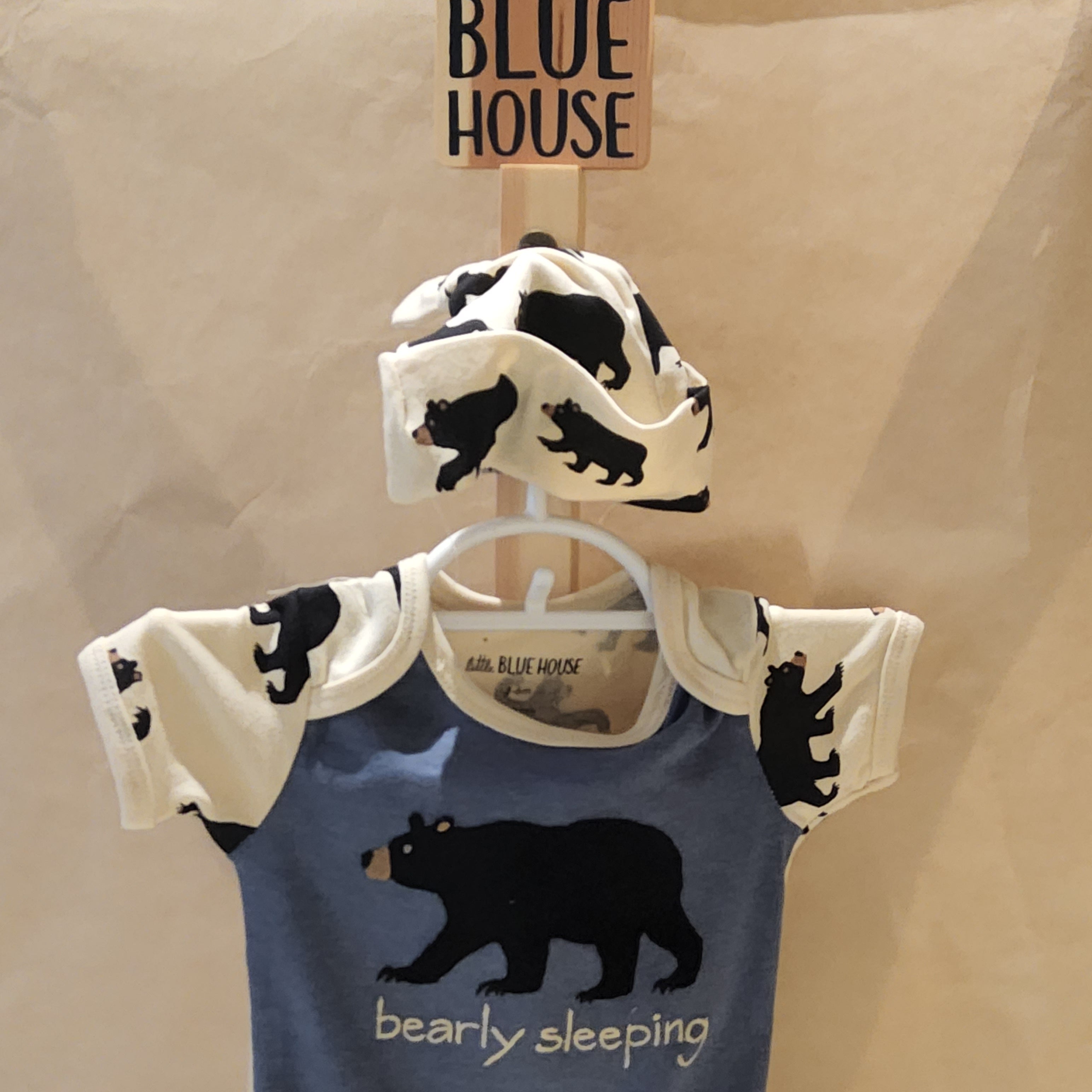 Baby Bodysuit with Hat - Black Bears - Bearly Sleeping