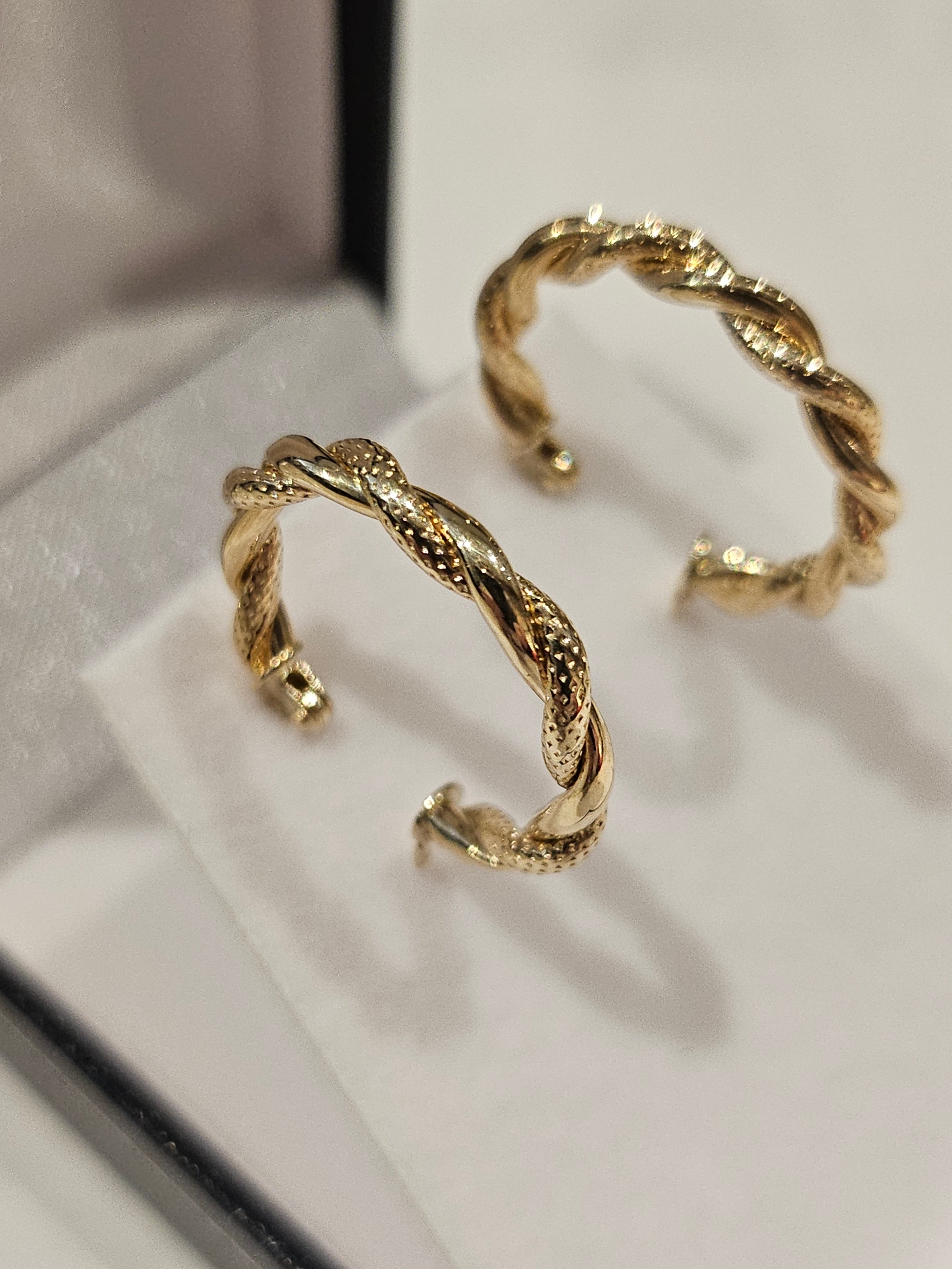 Gold Hoop Earrings 20mm - 307