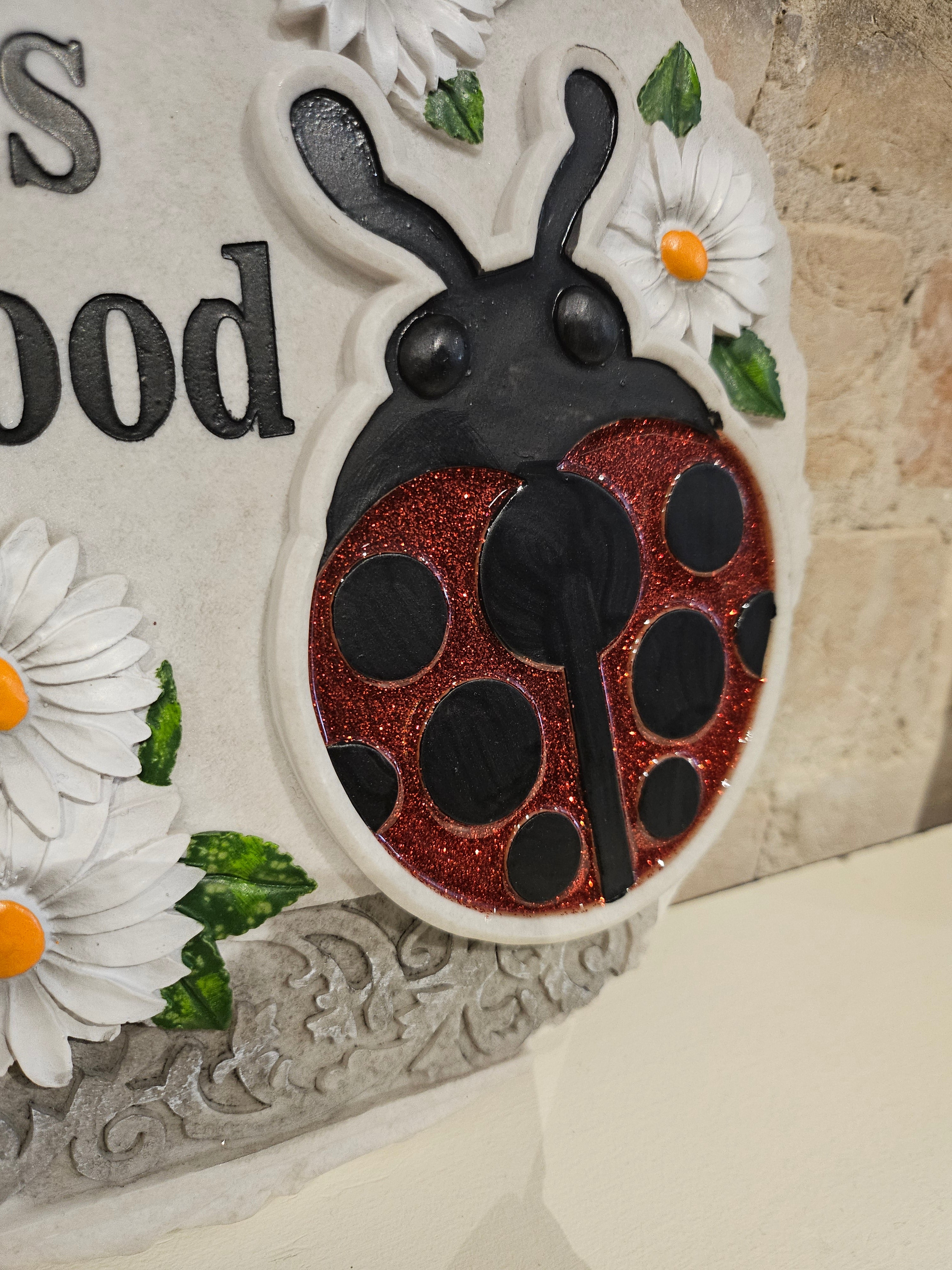 Stepping Stone / Wall Plaque - Life is Good - Ladybug and Daisies - 13315