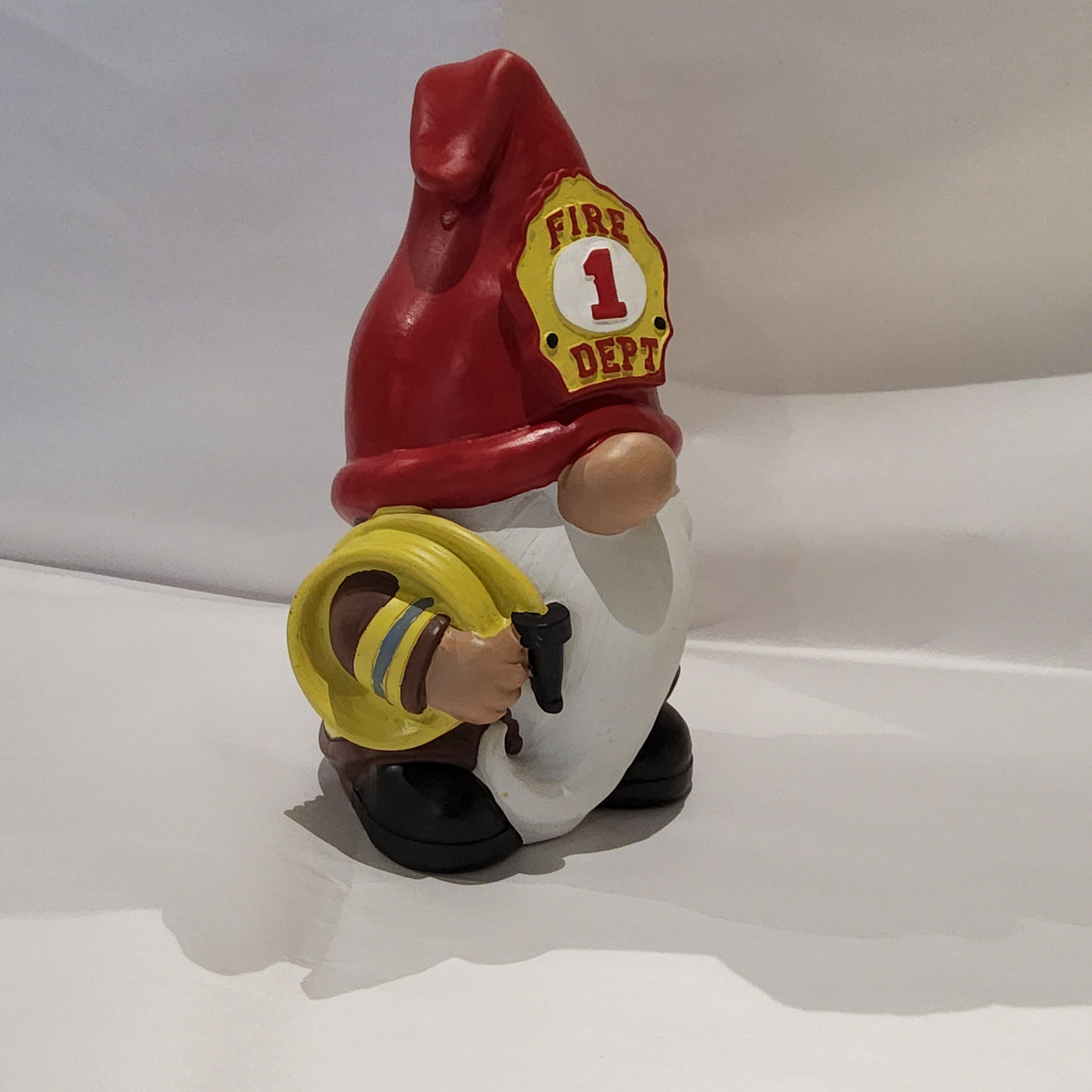 Statuary - Fireman Gnome - 15098