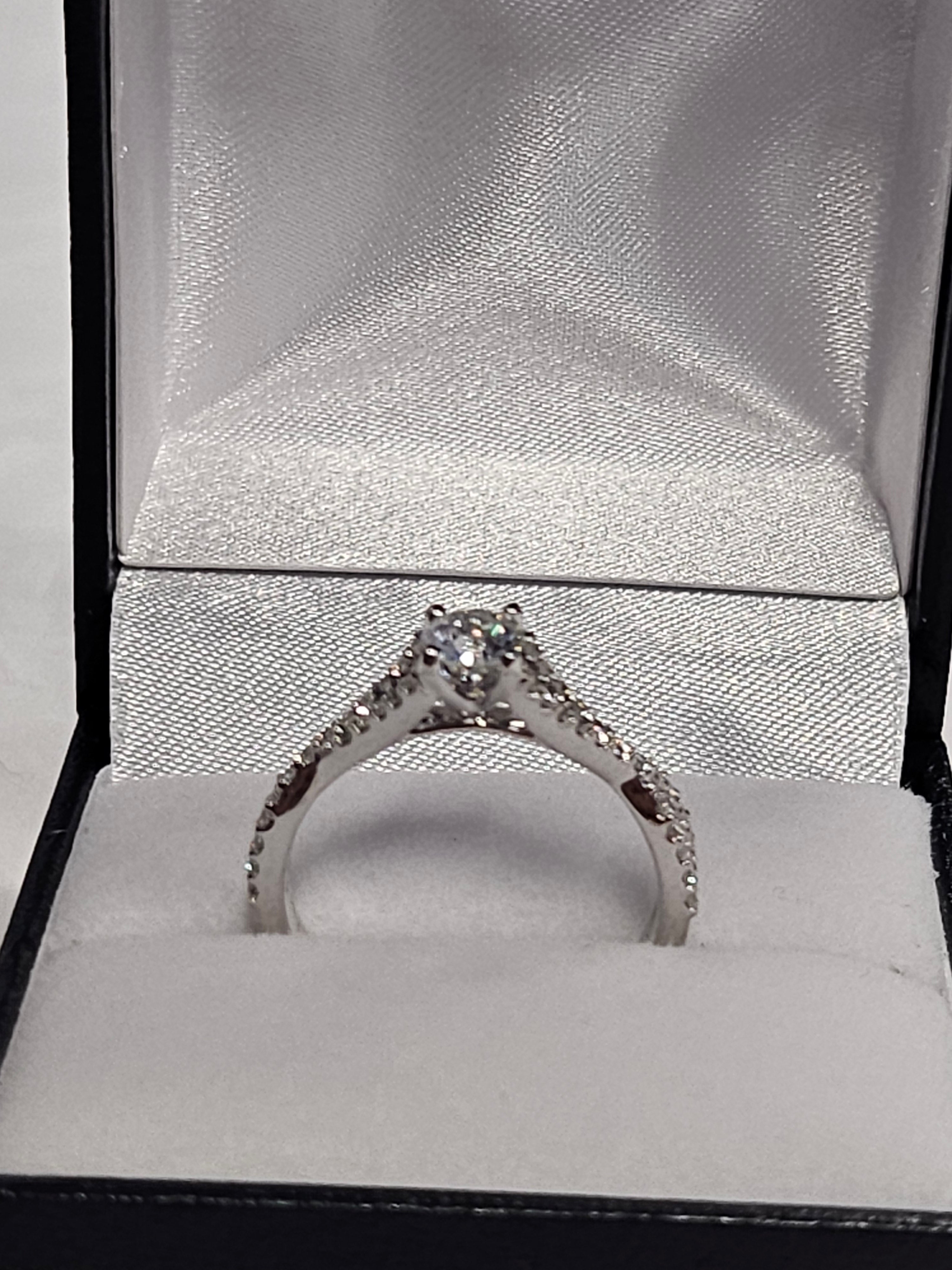 Diamond Engagement Ring - CA0789 - W