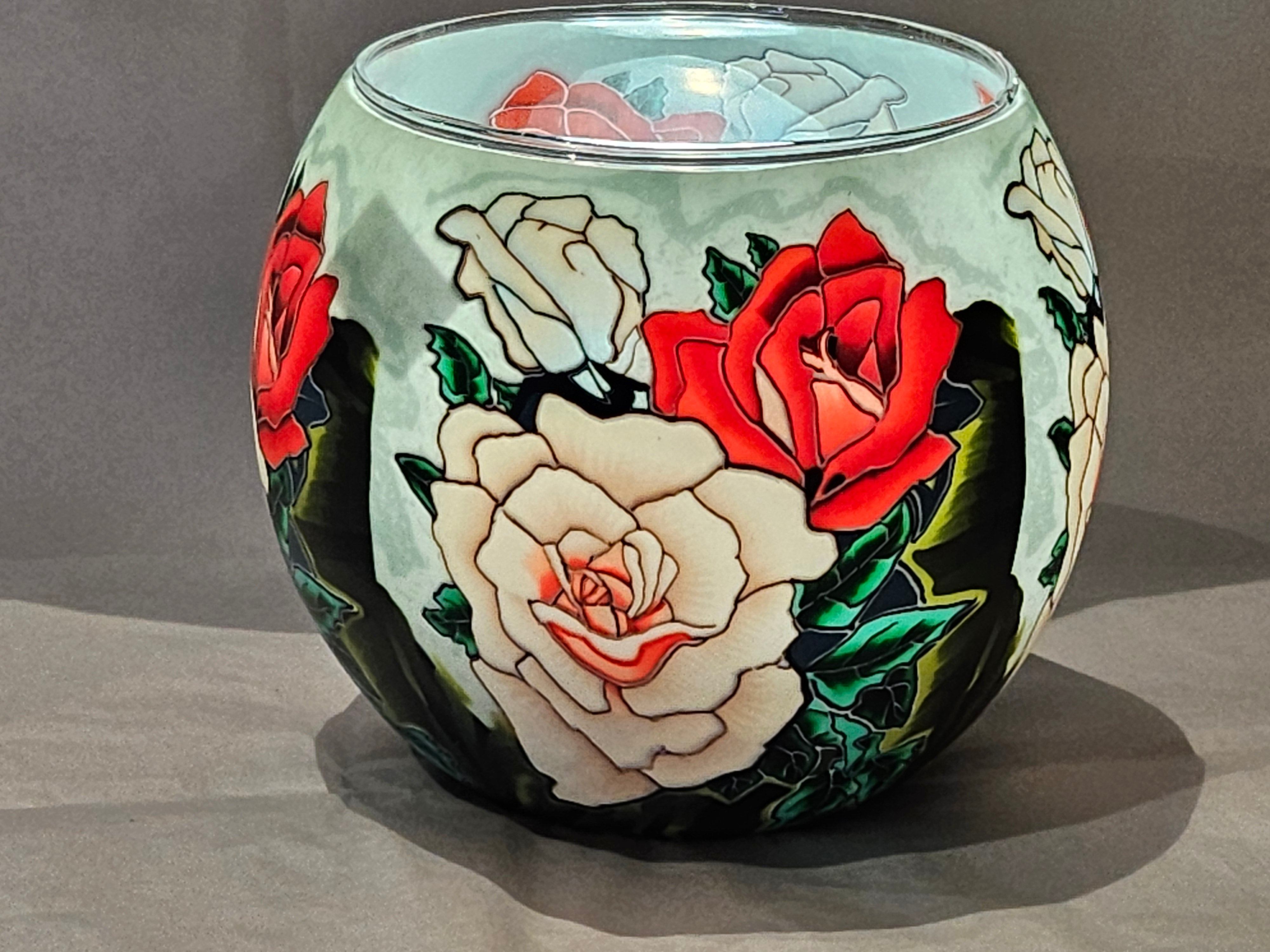 Tea Light Holder - Roses - 240205