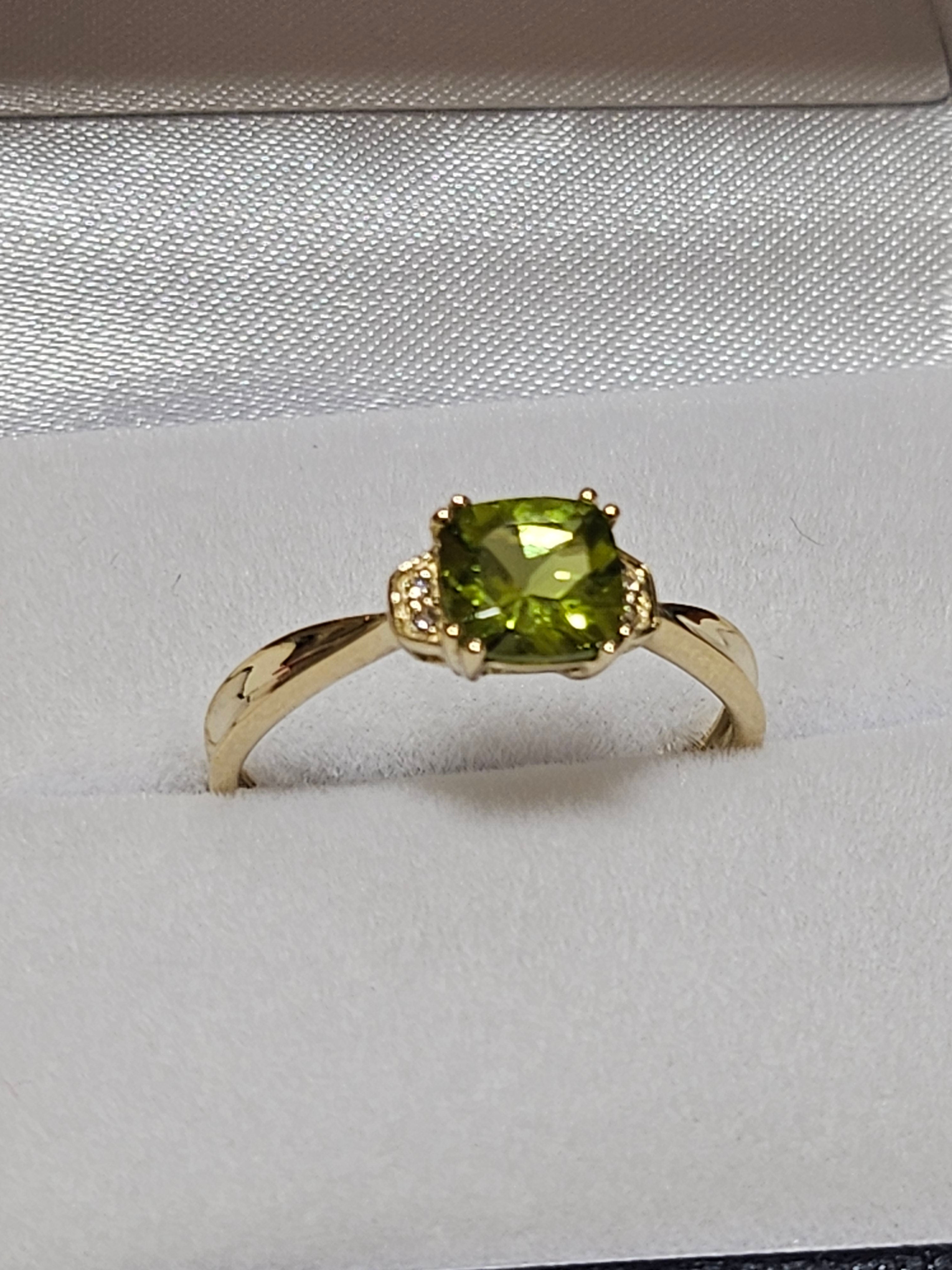 Peridot Ring with Diamonds - RYD8705