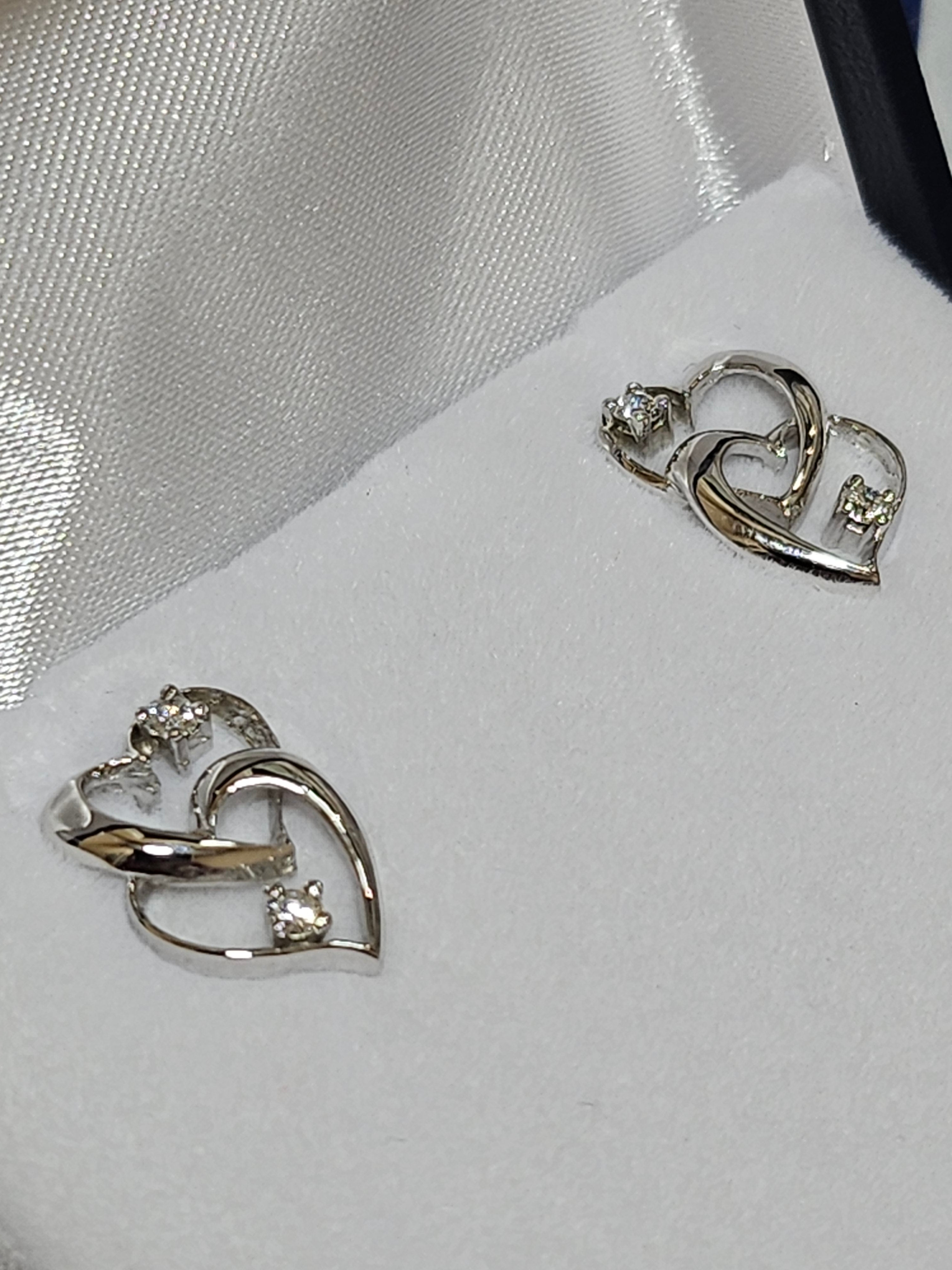 Diamond Earrings - Double Heart - White Gold - E1171