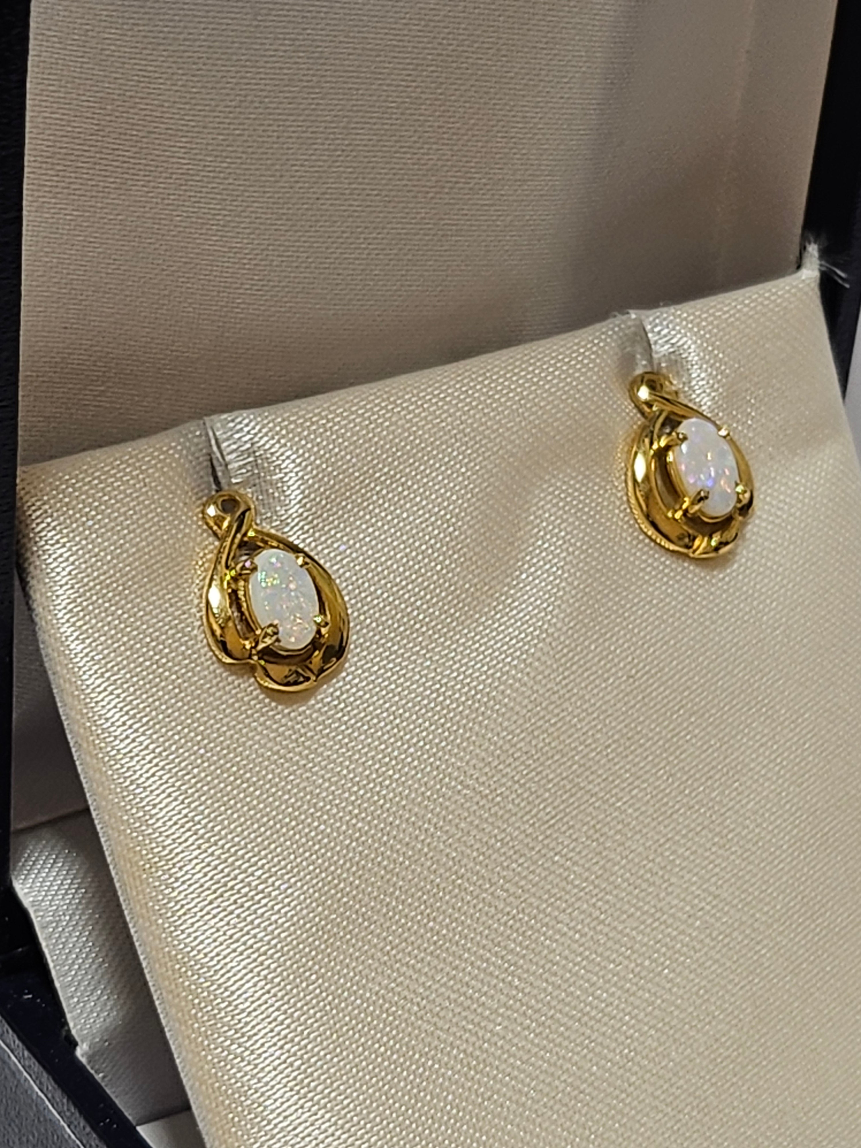 Oval Cut Opal Earrings - E1517/9
