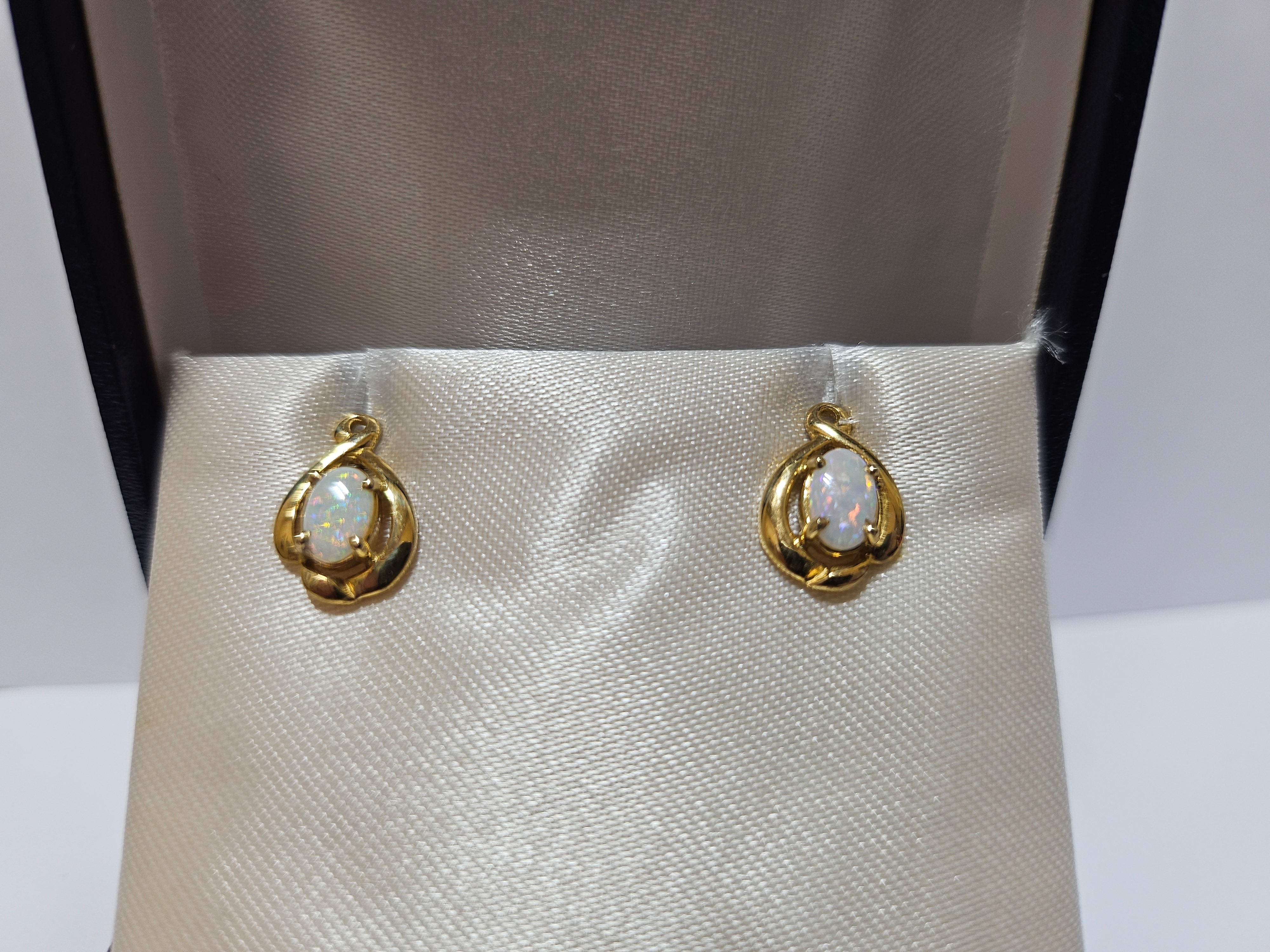 Oval Cut Opal Earrings - E1517/9