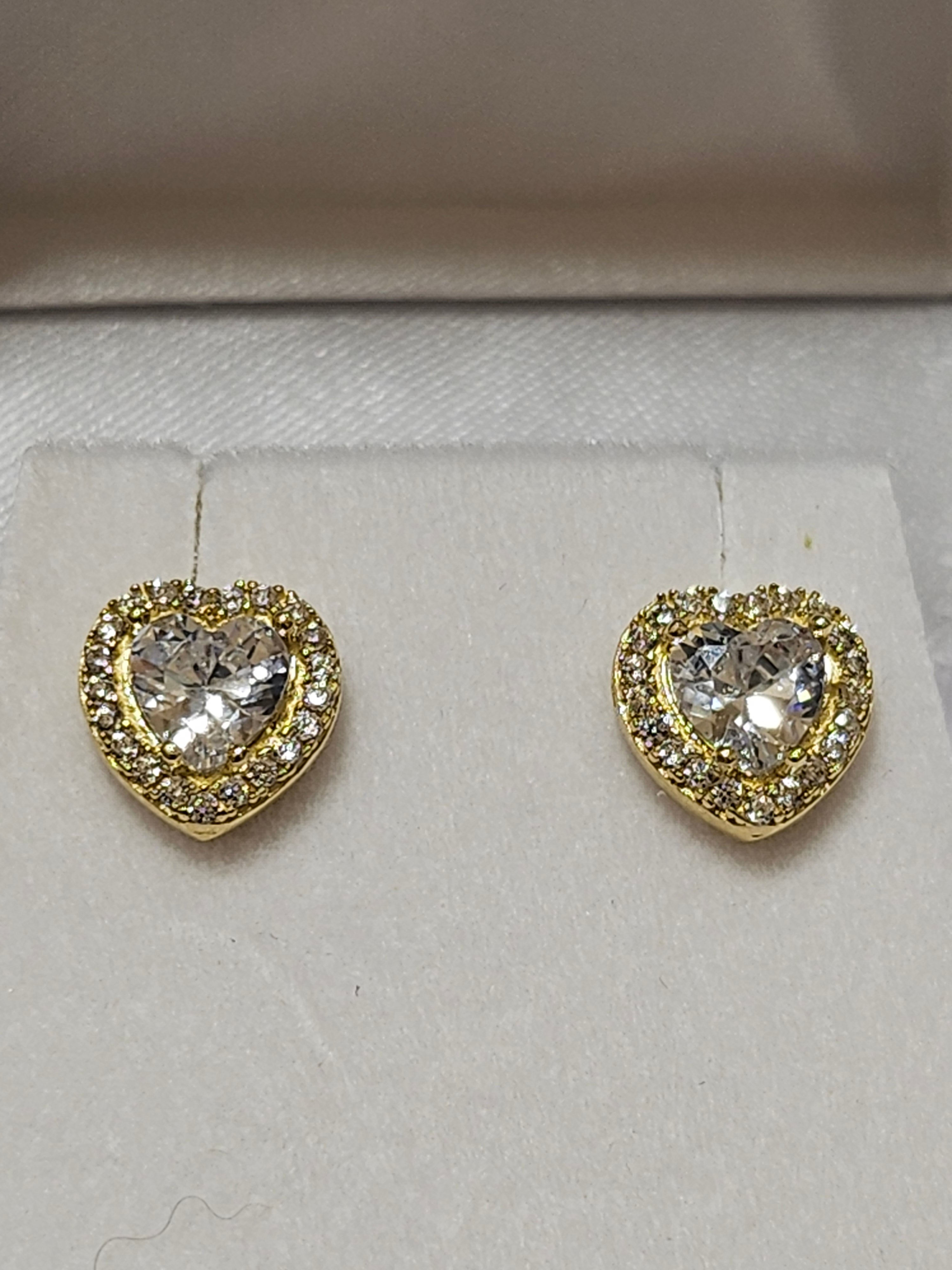 Gold Stud Earrings - Heart with cubic zirconia - 339