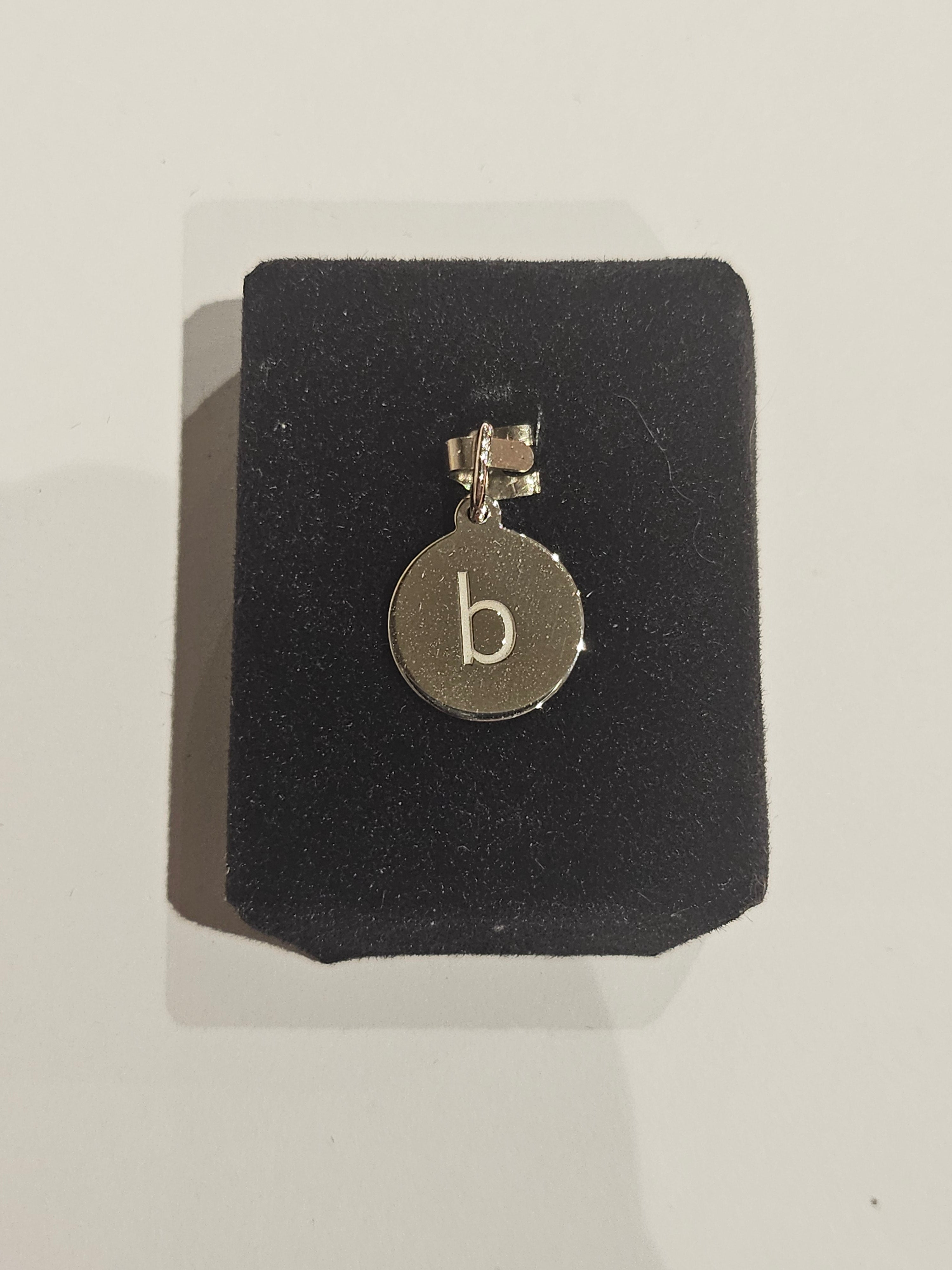 S/SCharm - Letter - Small "b" - 1895