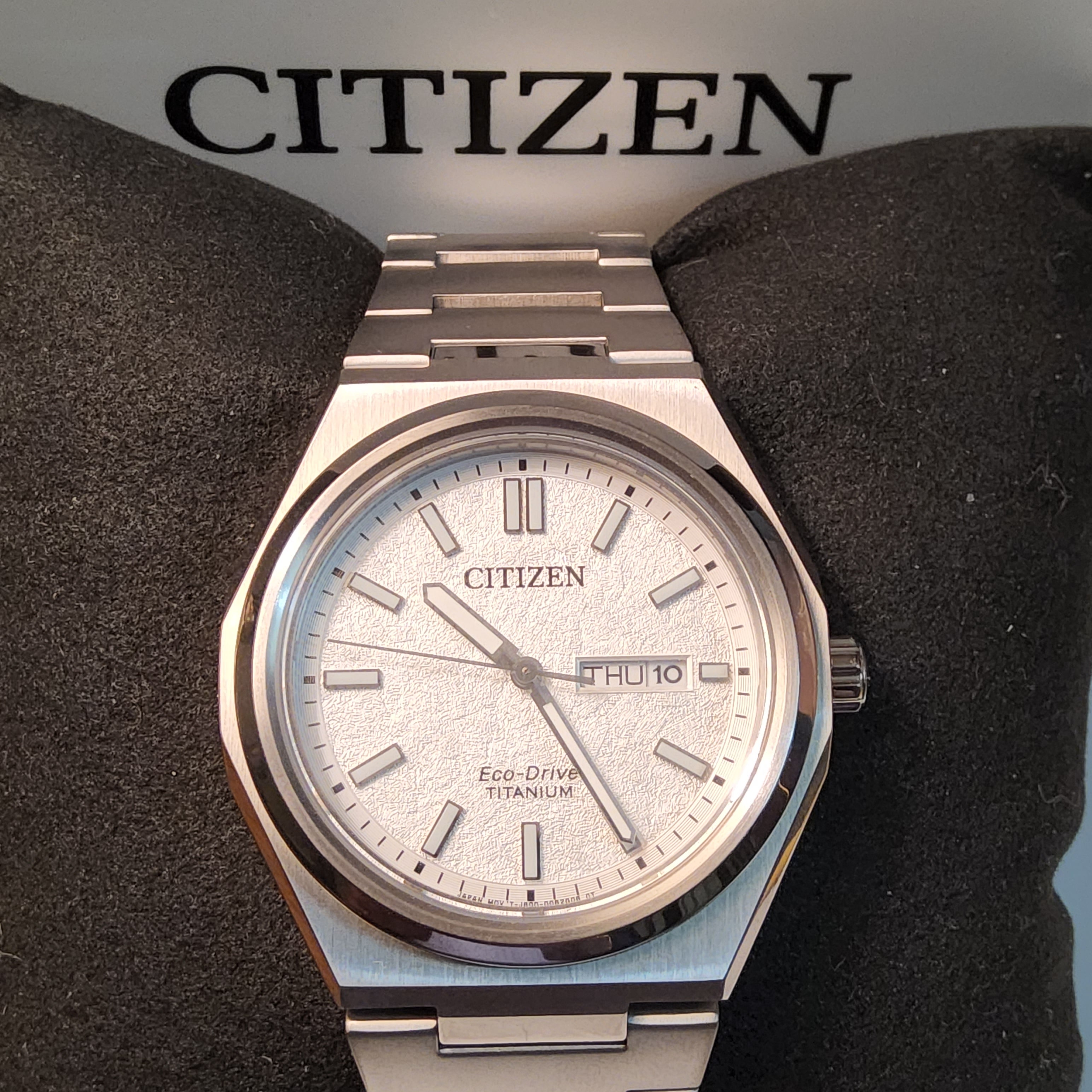 Citizen Eco-Drive Titanium Watch - AW0130-85A - Zenshin