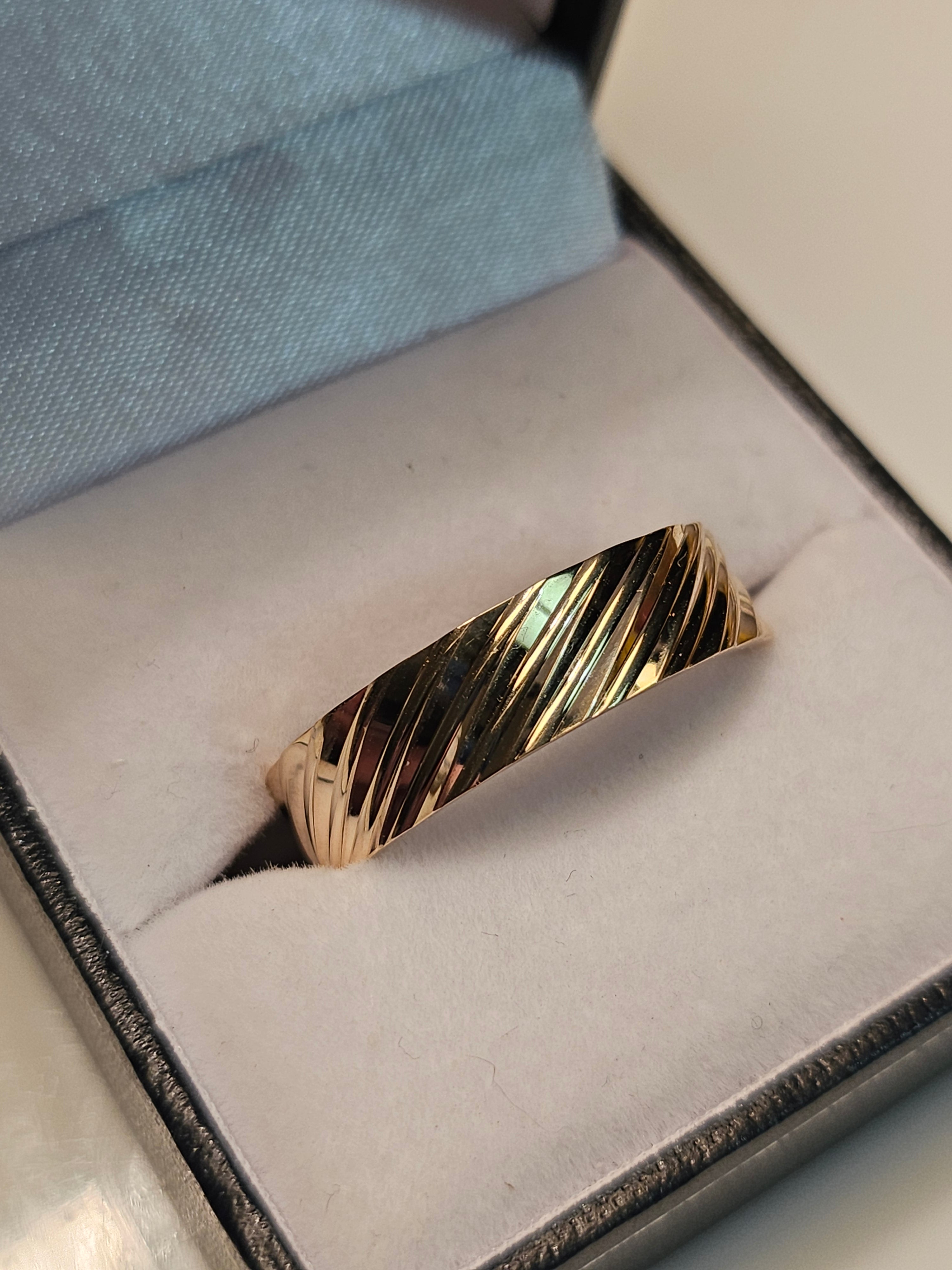 Gold Wedding Band - Men's 2T76M - $2058