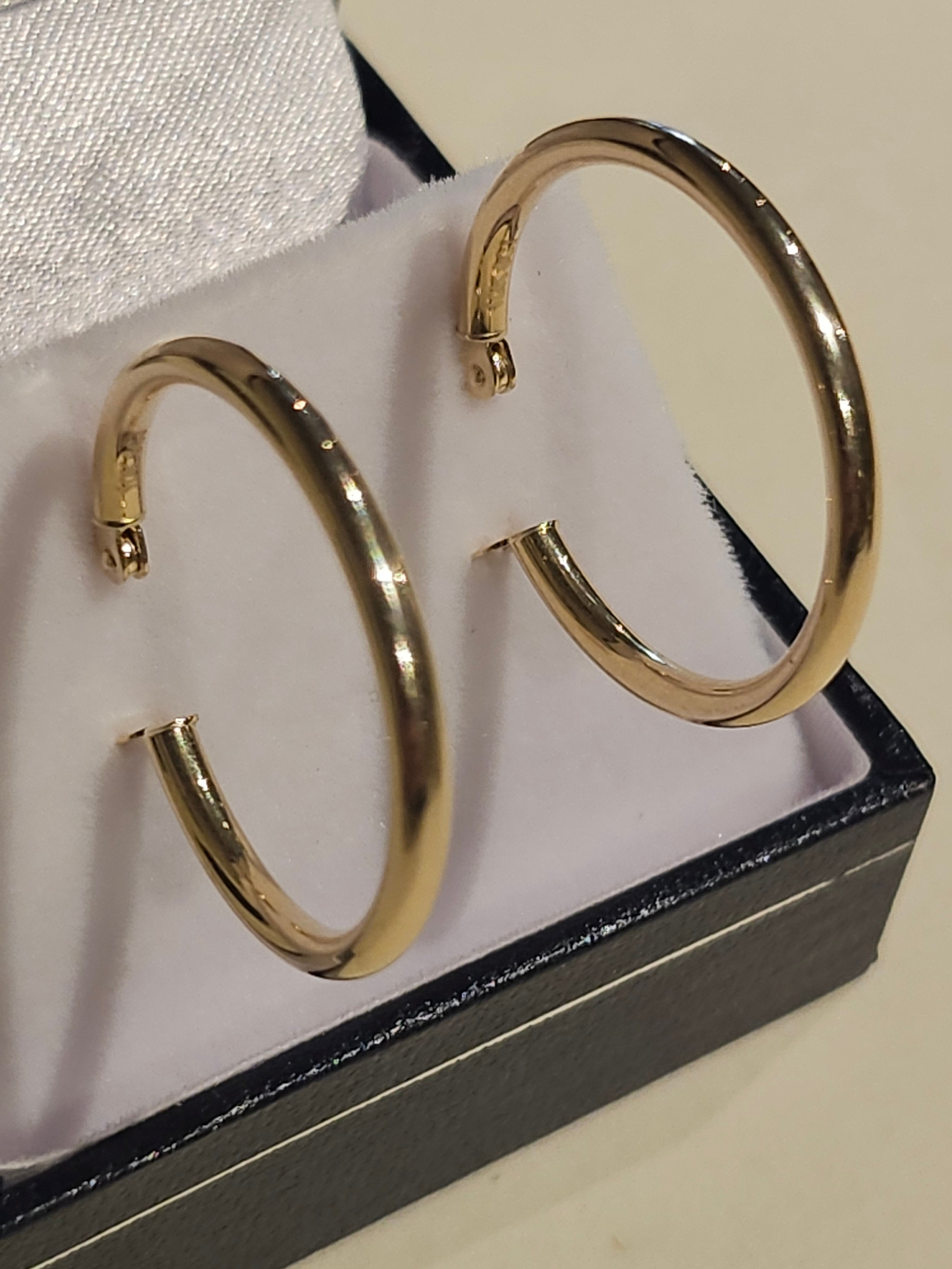 Hoop Earrings - 22mm - Yellow Gold 10Kt - Polished - $266