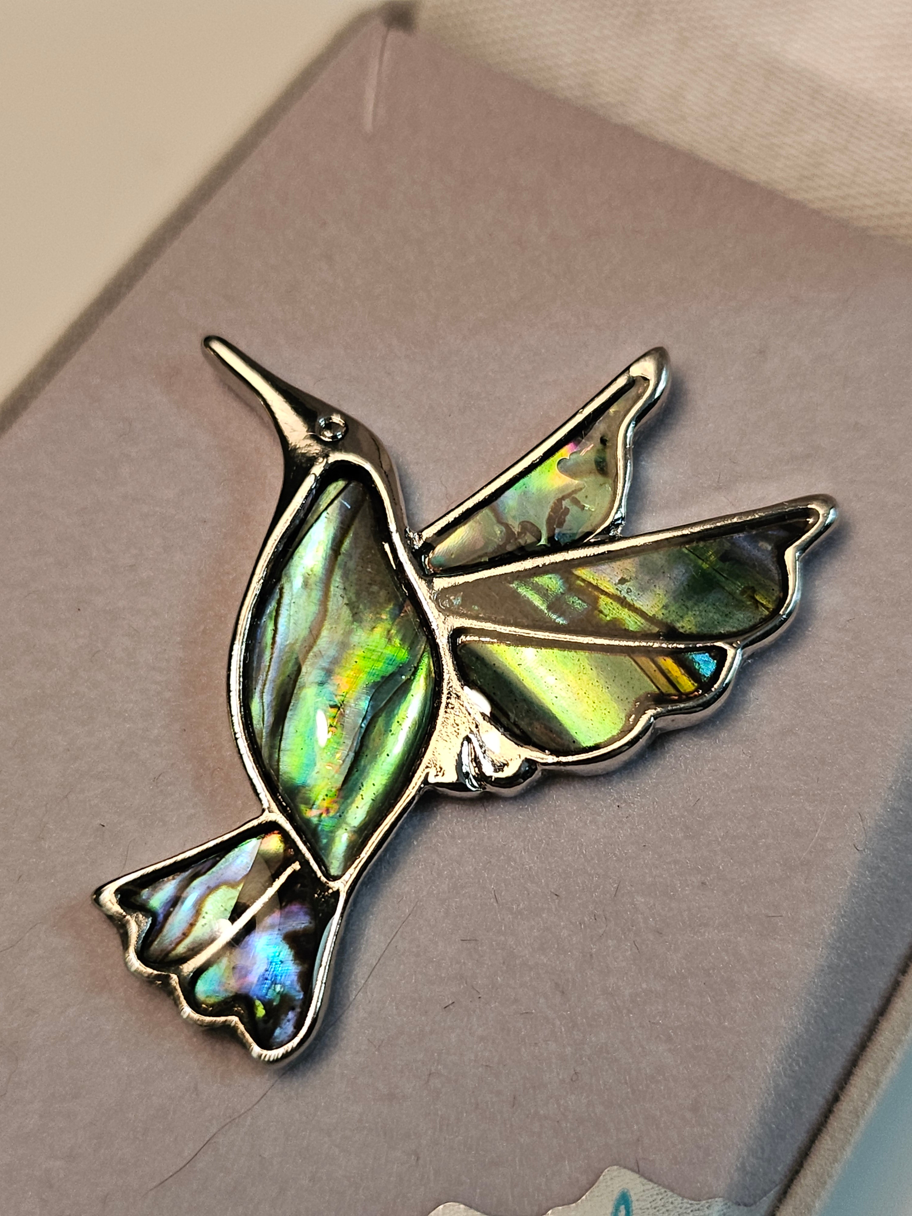 Storrs Brooch - Hummingbird - Glacier Pearle - 8031036