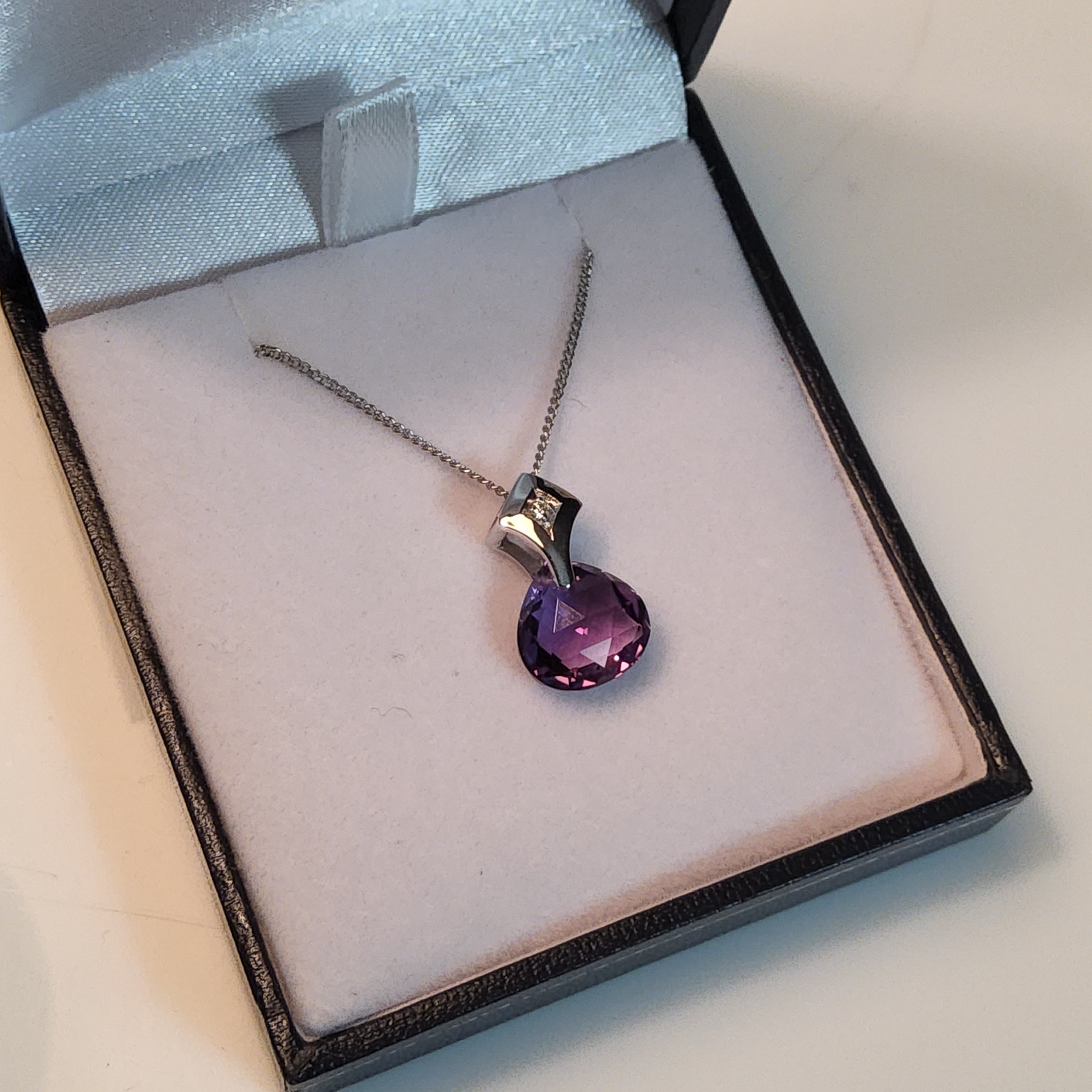 Amethyst Pendant with Diamond