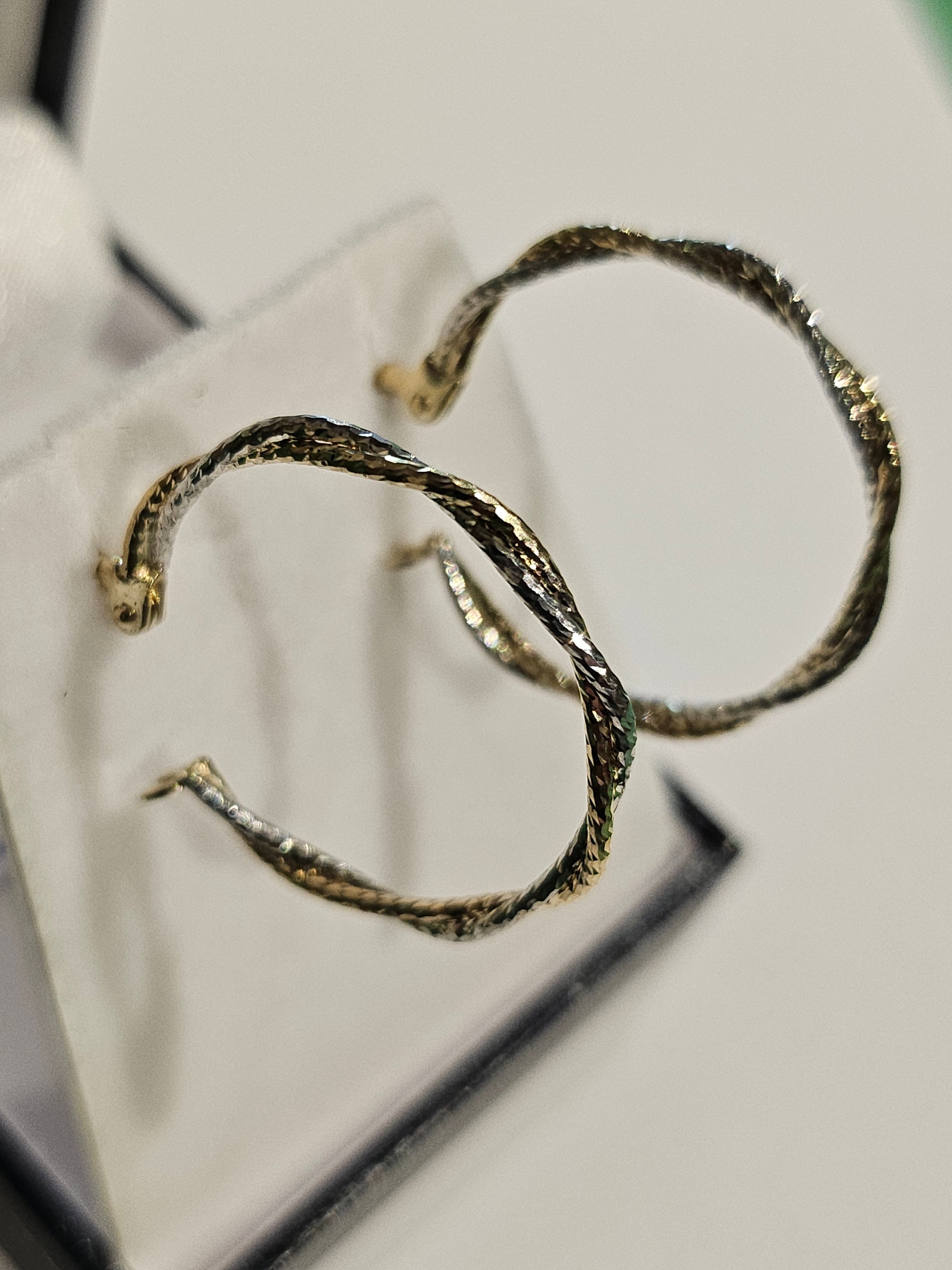 Hoop Earrings - 23mm - Two-tone Gold 10Kt - $322