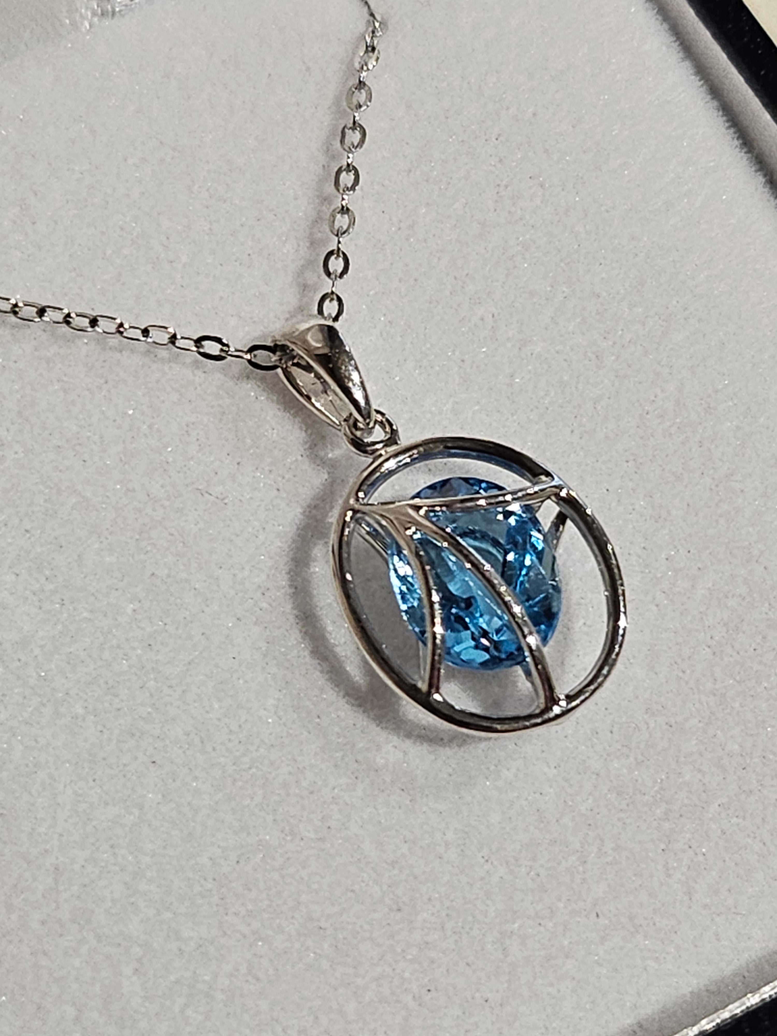 Blue Topaz S/SPendant - PB2629