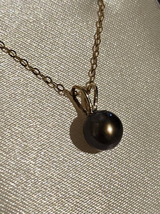 Cultured Black Pearl Pendant - LB207