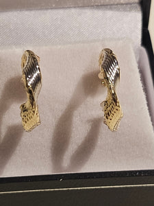 Hoop Earrings - 17mm - Yellow Gold 10Kt - Fancy - $266