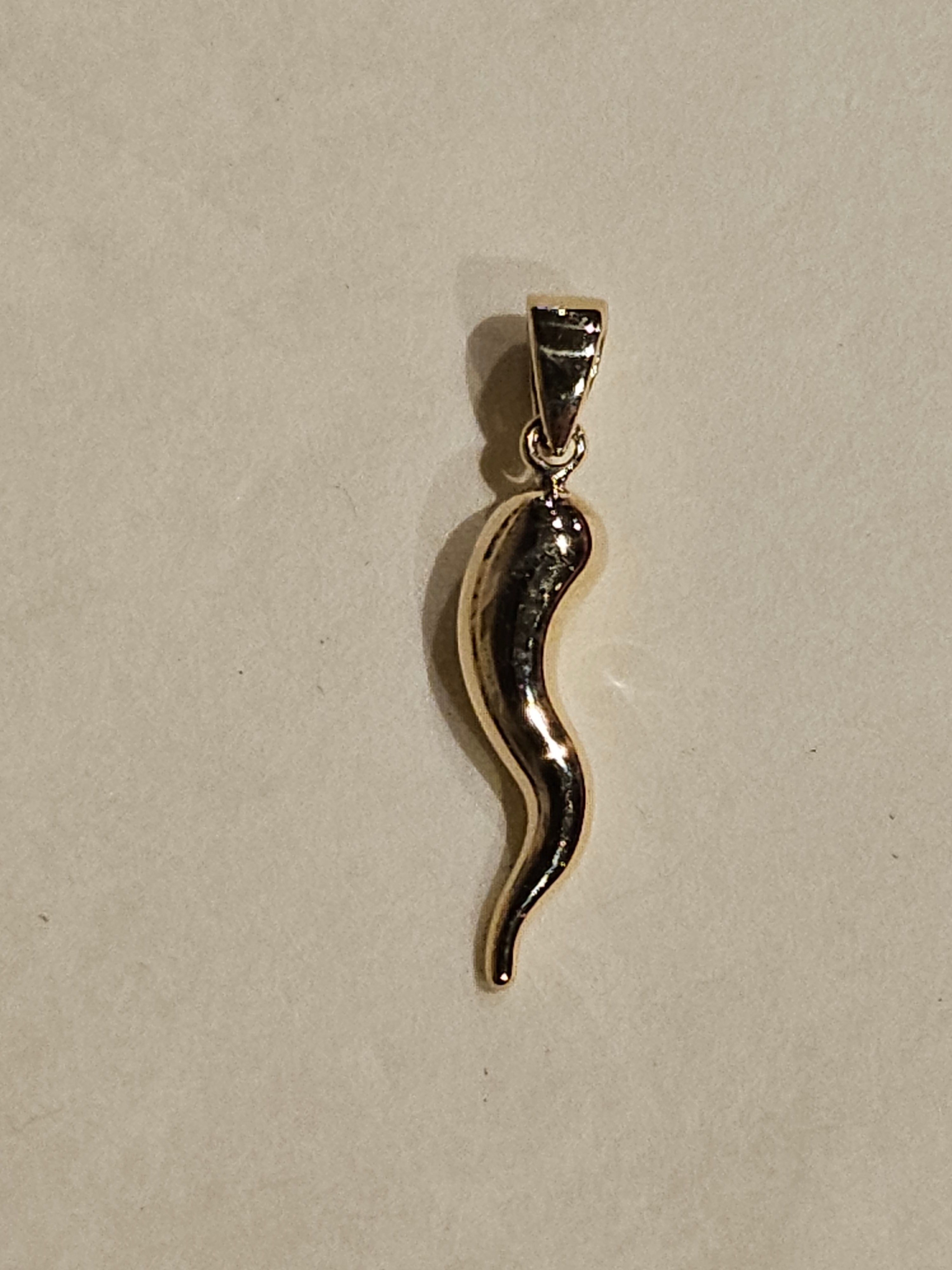 Gold Charm - Italian Horn - 2135