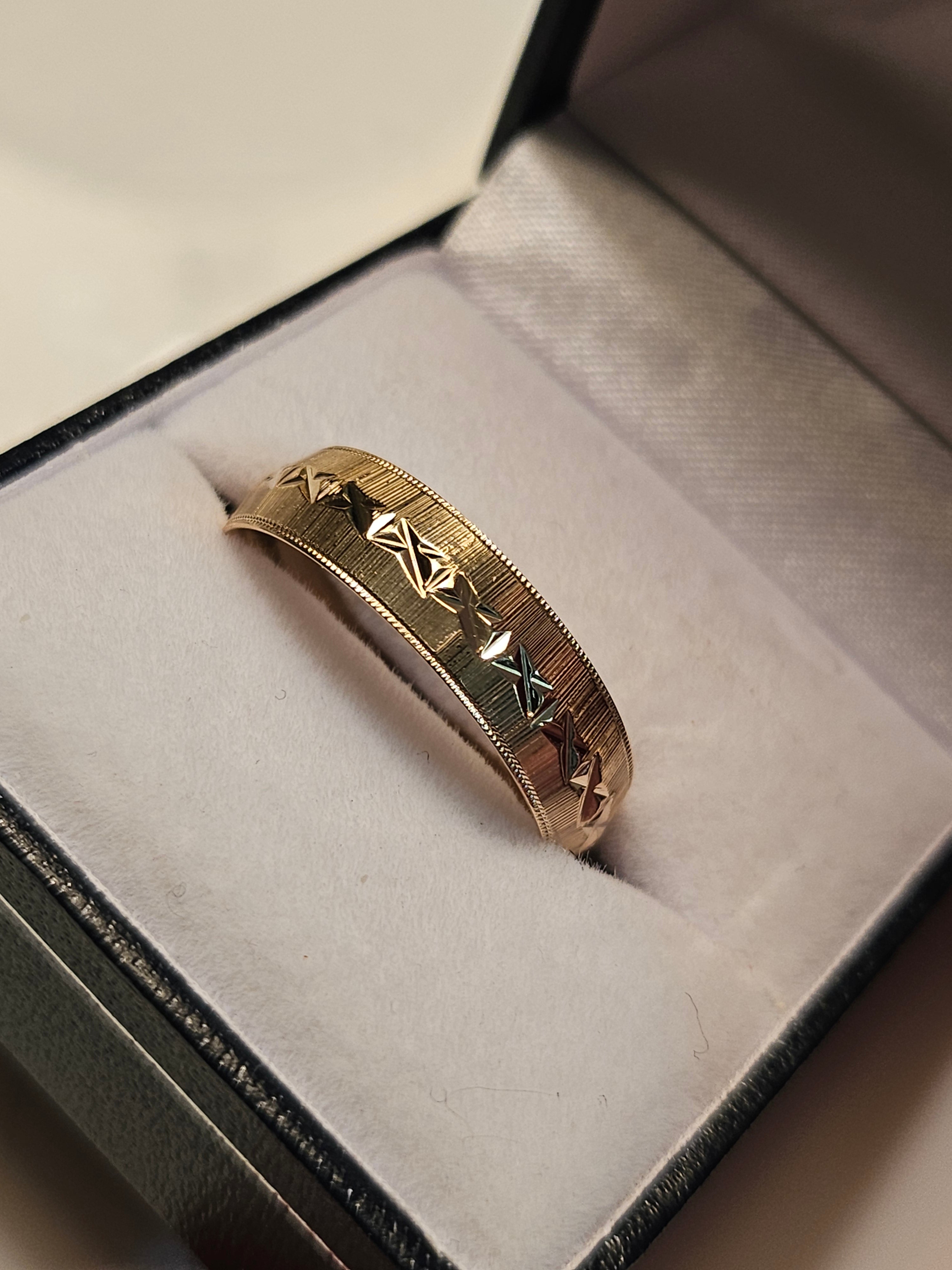 Gold Wedding Band - Men's 7T28M - $1965