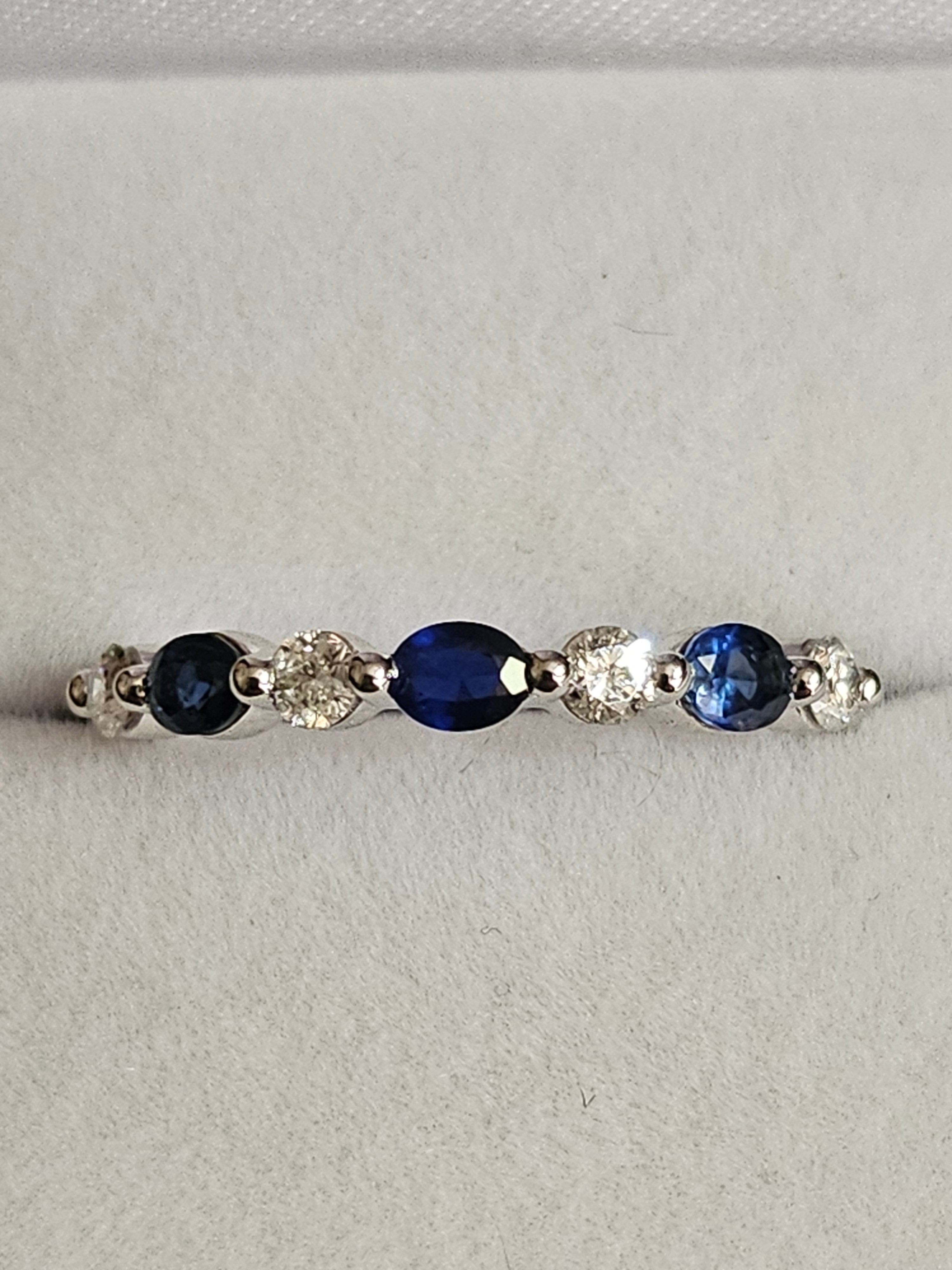 Sapphire (3) Ring with Diamonds (4) - R17065