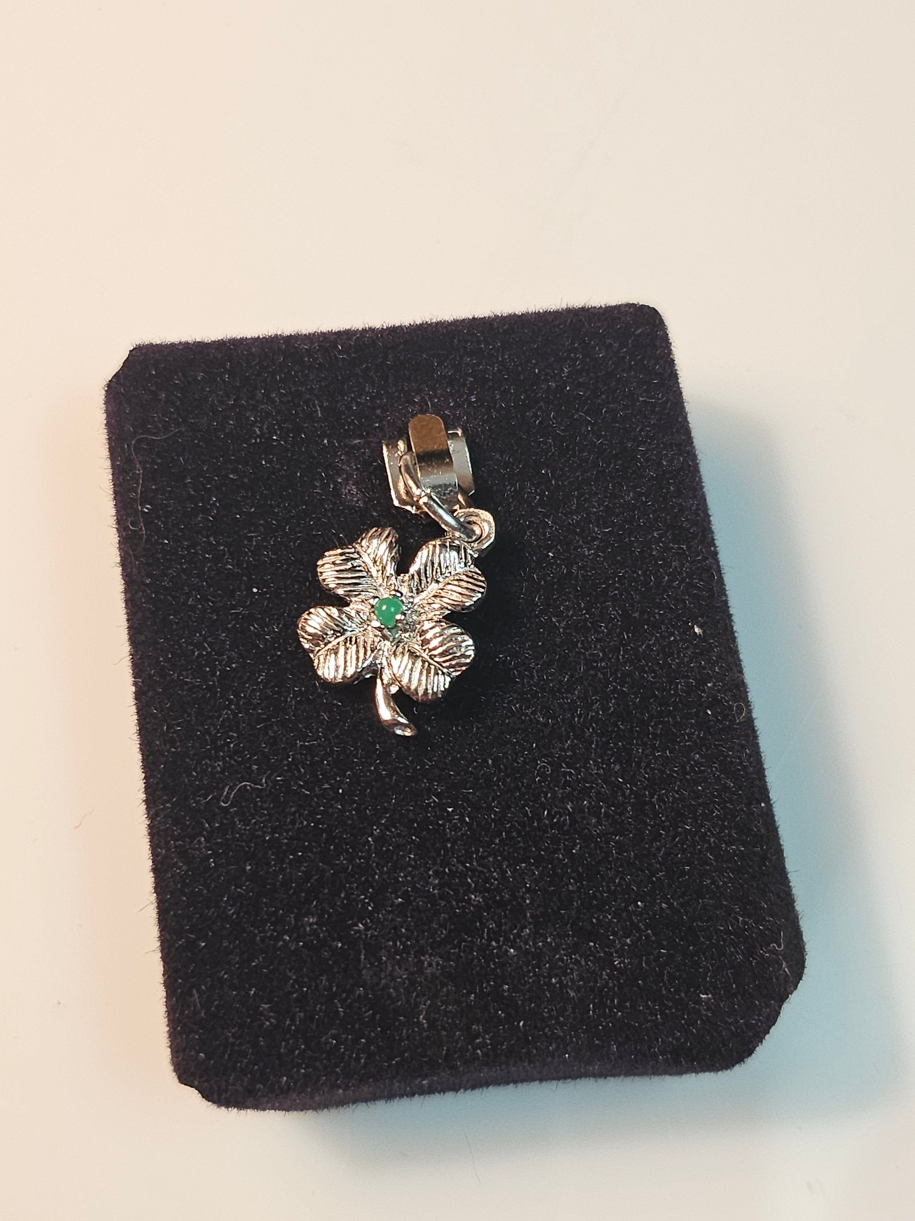 S/SCharm - Clover - 0867
