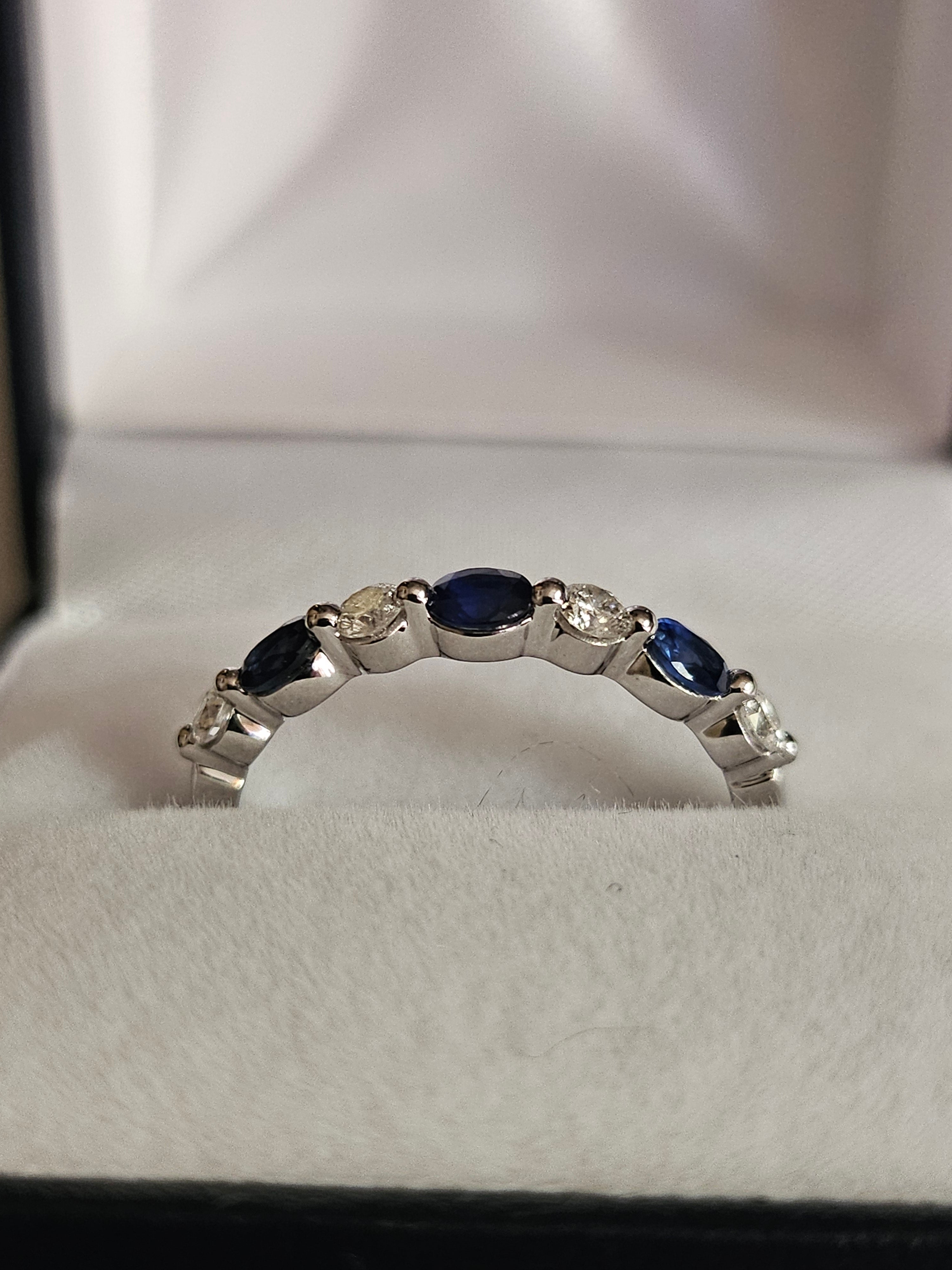 Sapphire (3) Ring with Diamonds (4) - R17065