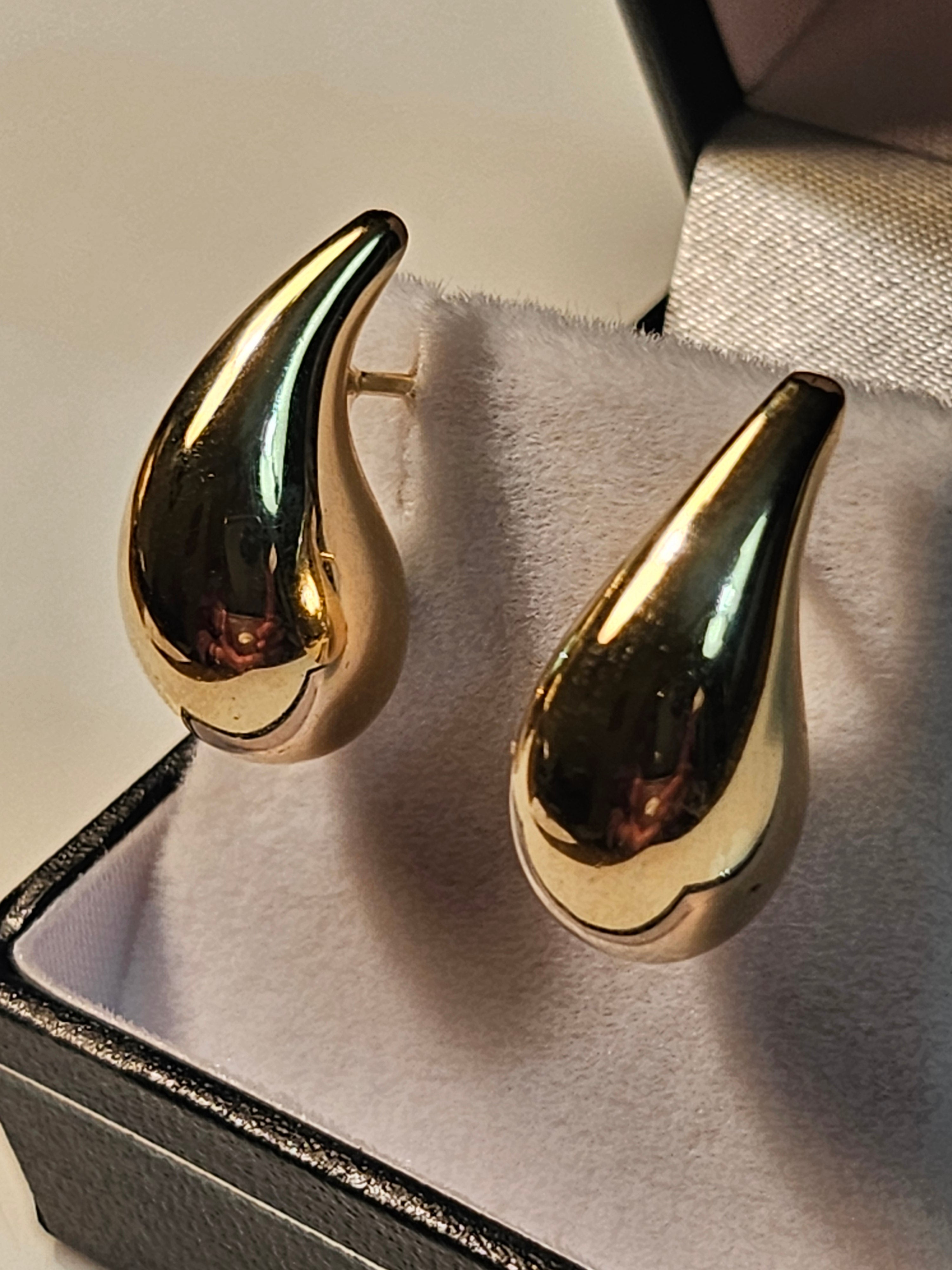 Stud Earrings - Yellow Gold 10Kt - Polished - $628