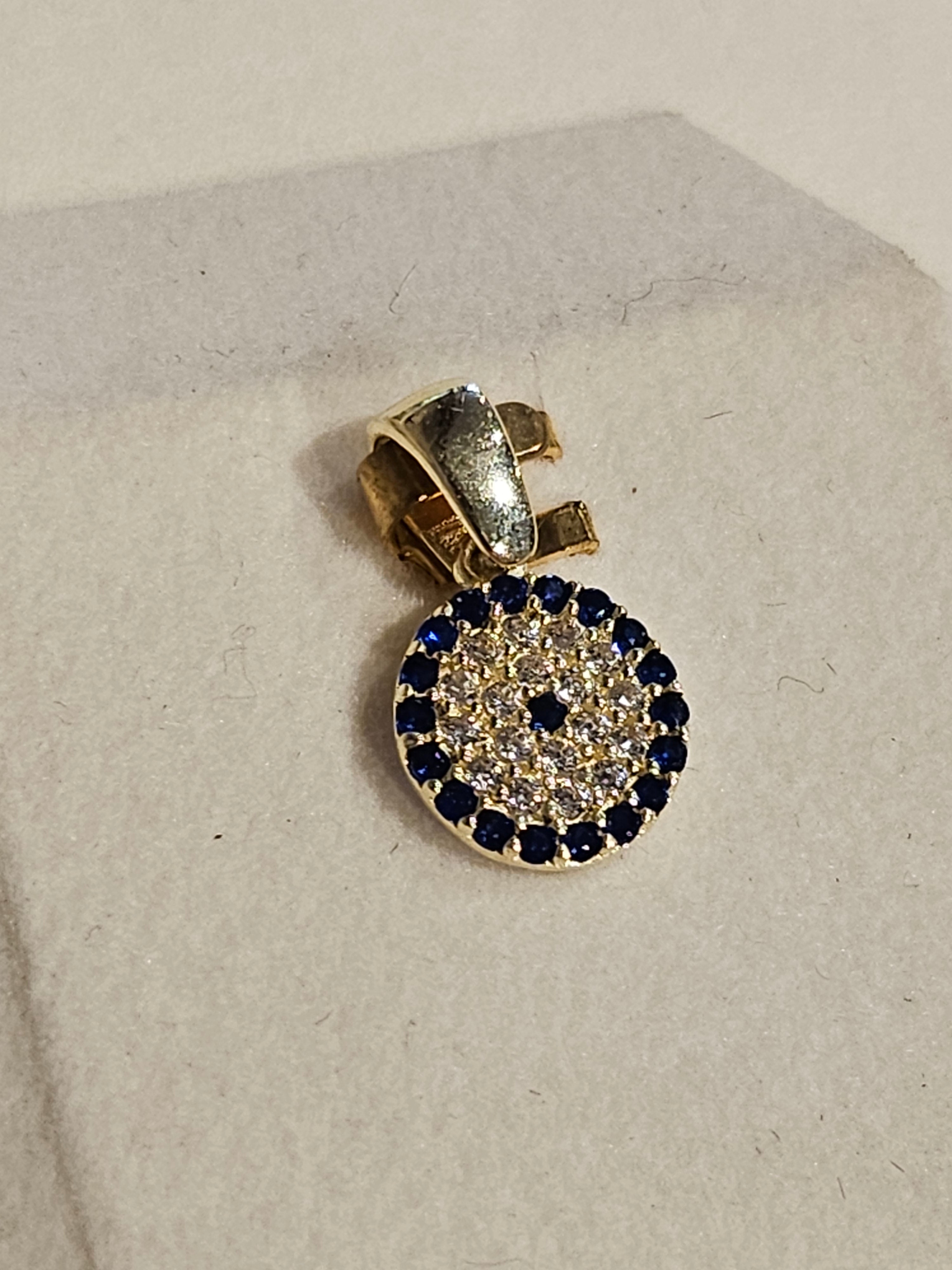 Gold Charm - Circle with cubic zirconia - 2142