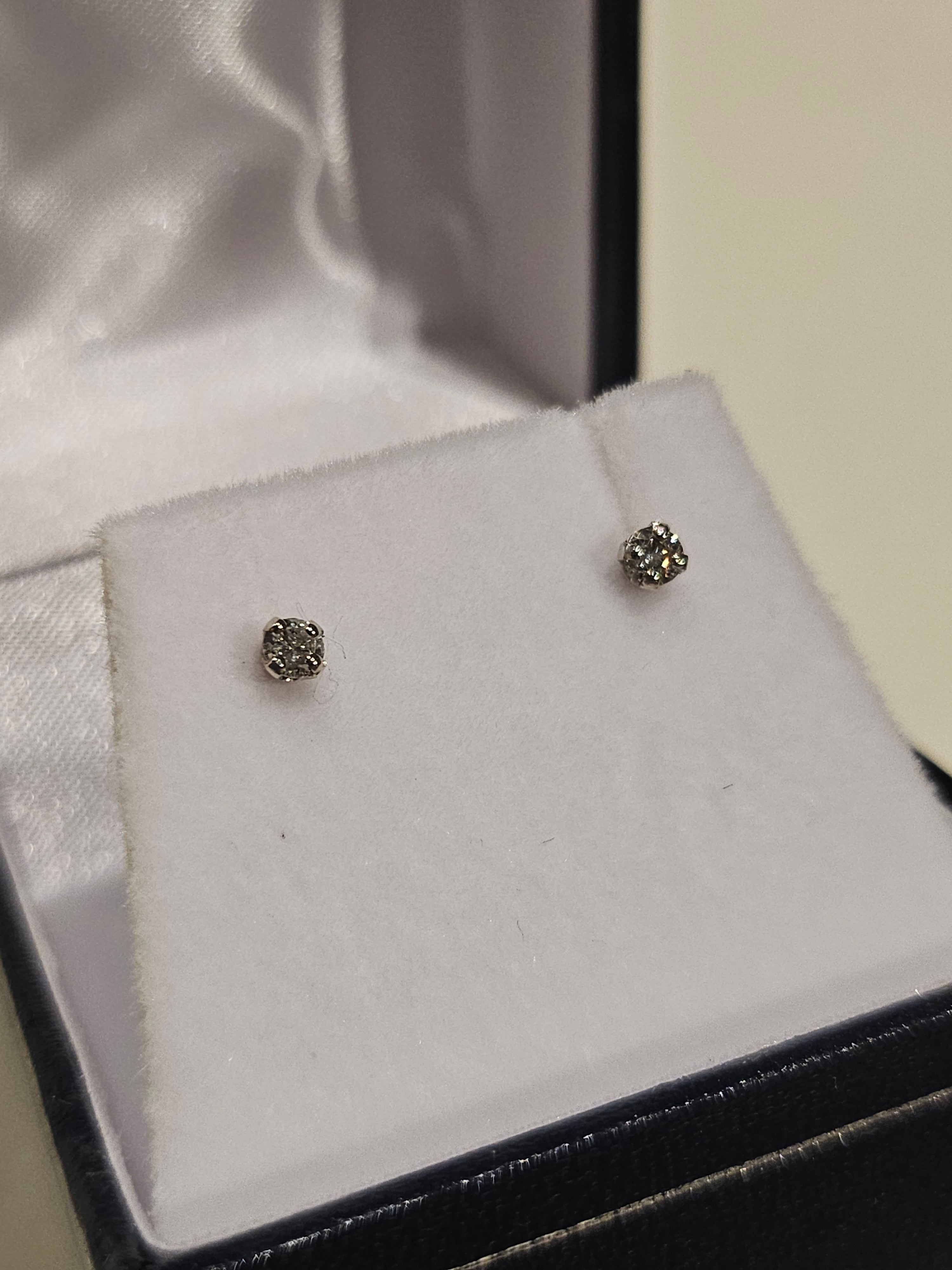 Diamond Stud Earrings (Total Diamond Weight .14)