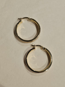 Hoop Earrings - 24mm - Yellow Gold 10Kt - $459