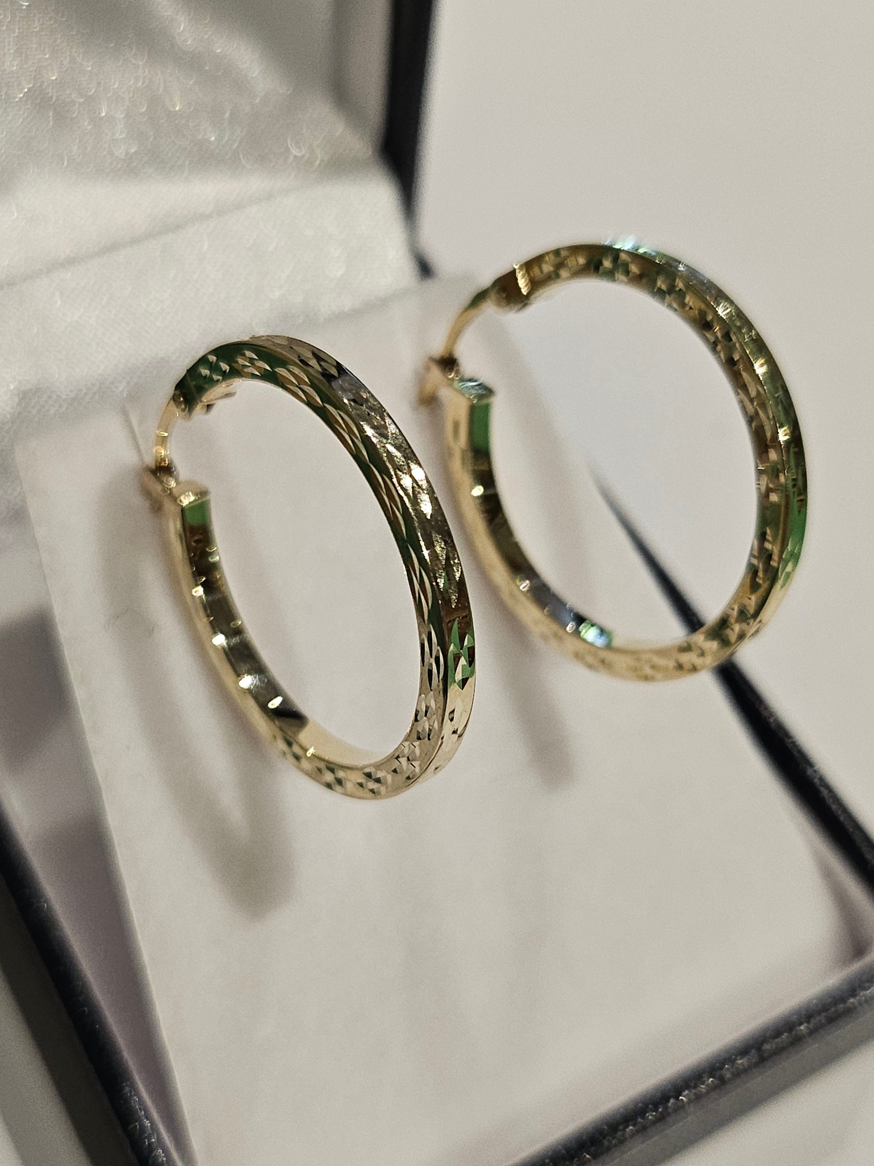 Hoop Earrings - 22mm - Yellow Gold 10Kt - $370
