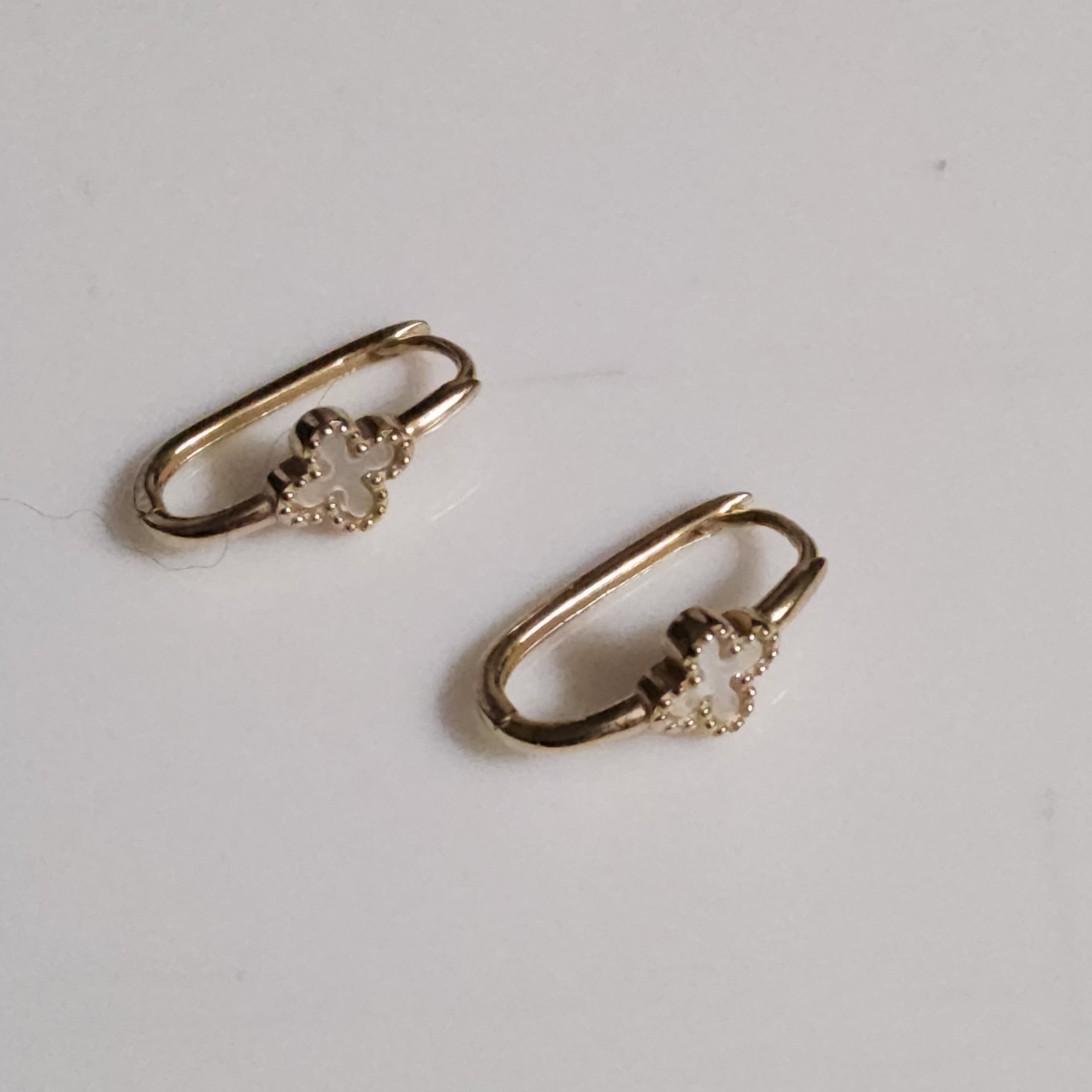 Leverback Earrings - Yellow Gold 10Kt - $339