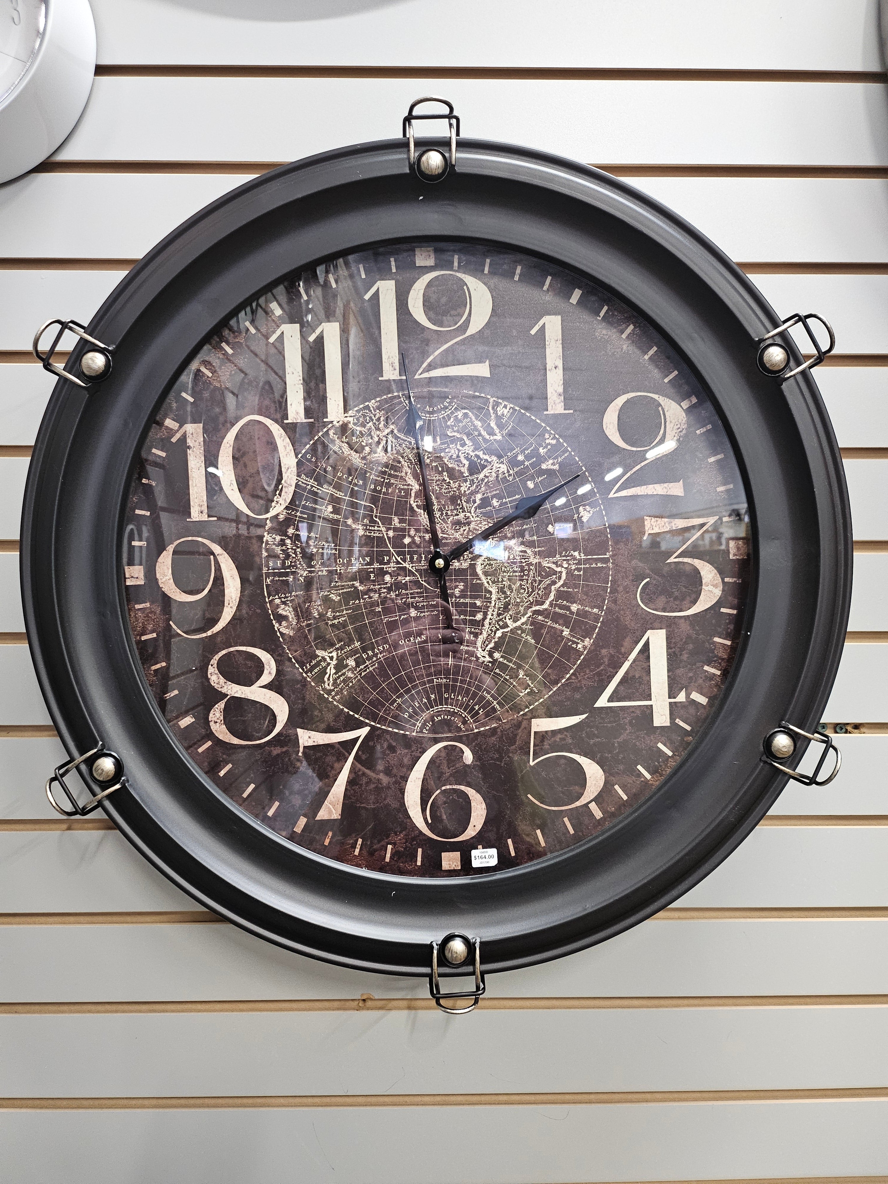 Dark Brown Wall Clock with Globe - Large numbers - JD1790