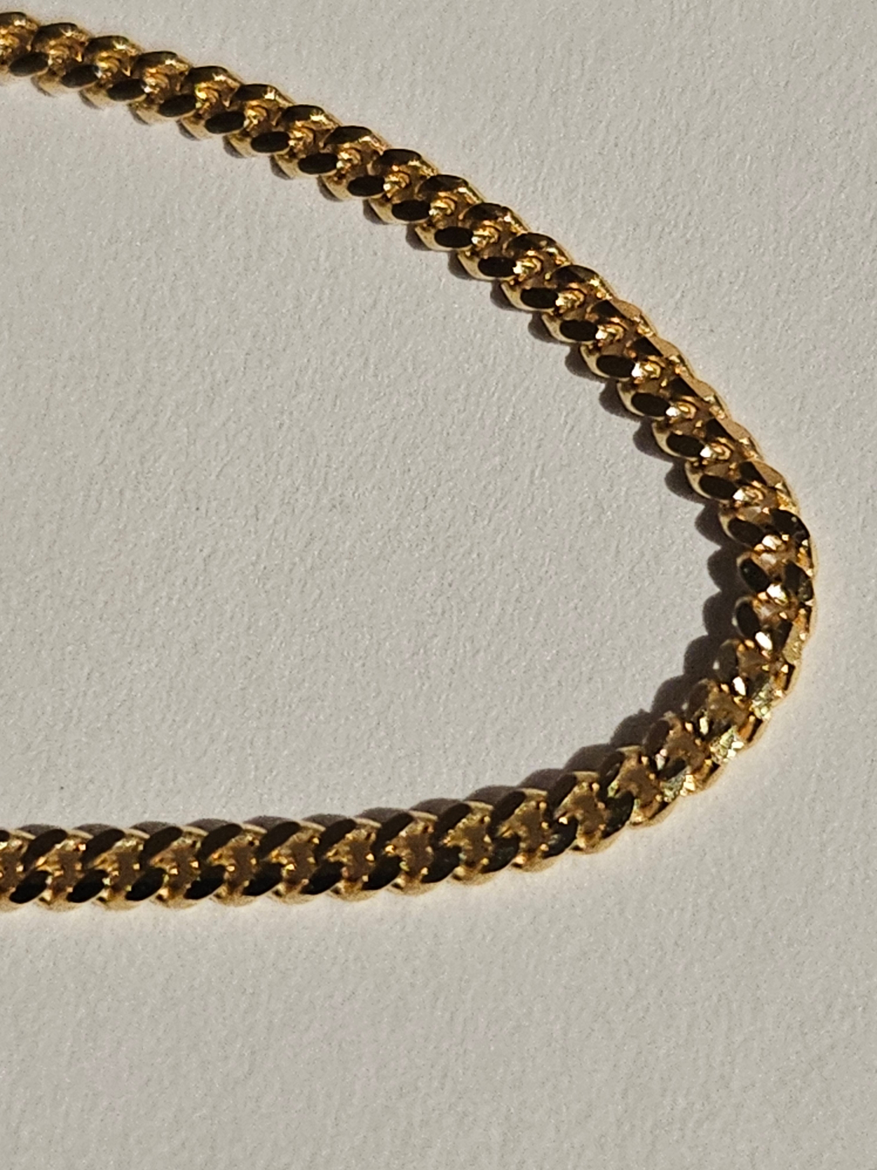 10Kt Yellow Gold Curb Style Bracelet