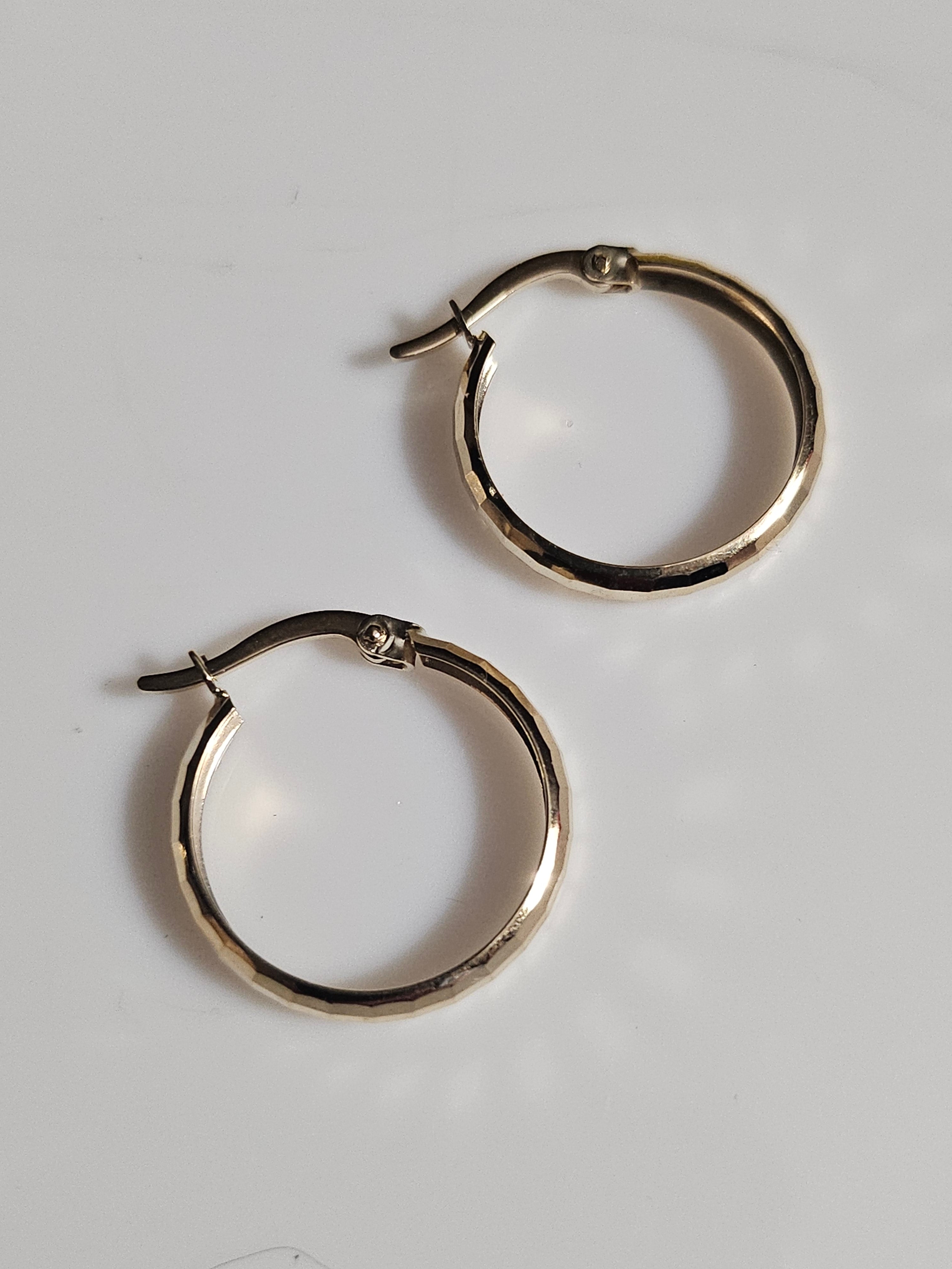 Hoop Earrings - 18mm - Yellow Gold 10Kt - Faceted - $331