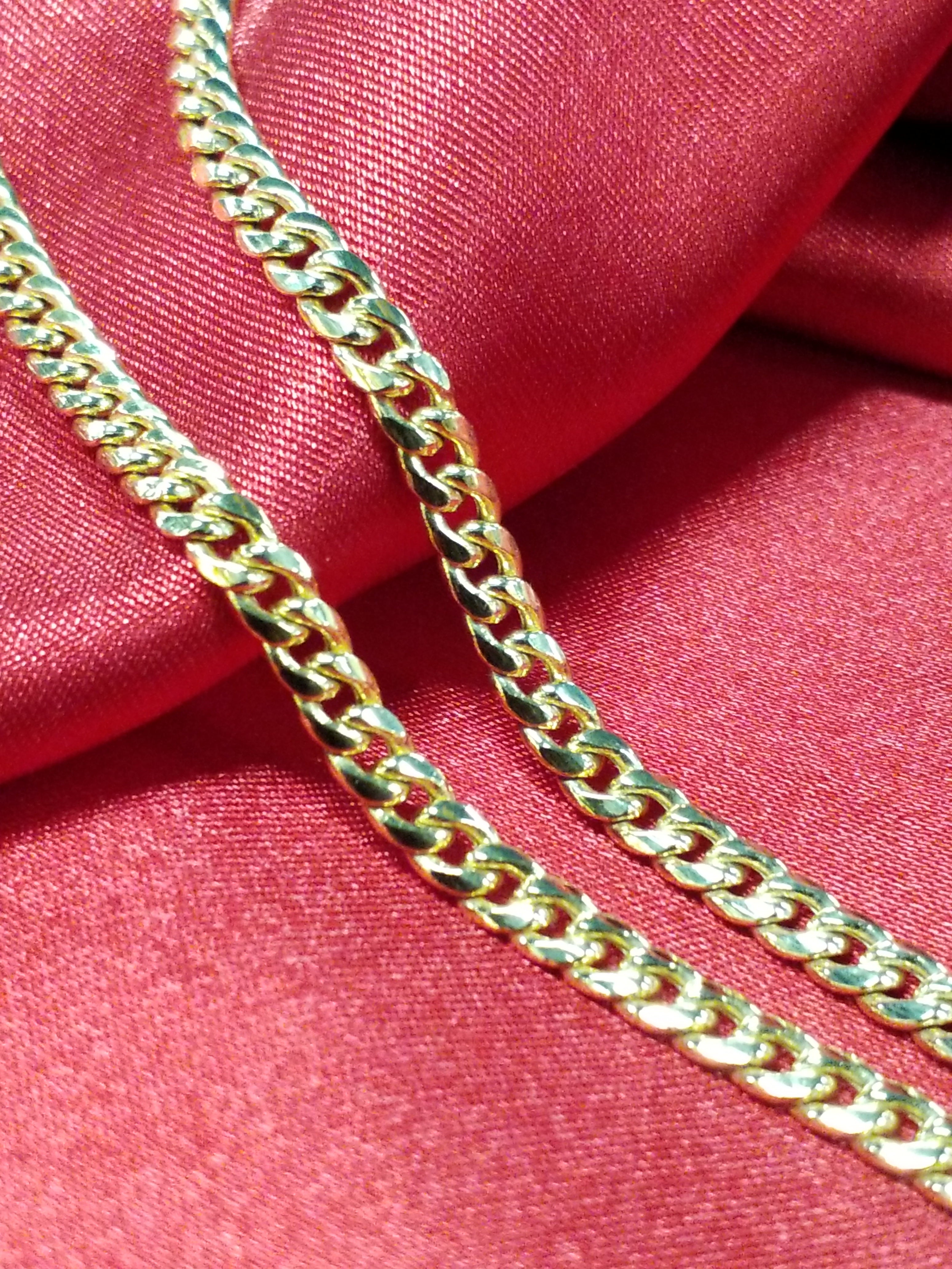 26" 10Kt Yellow Gold Curb Style Chain