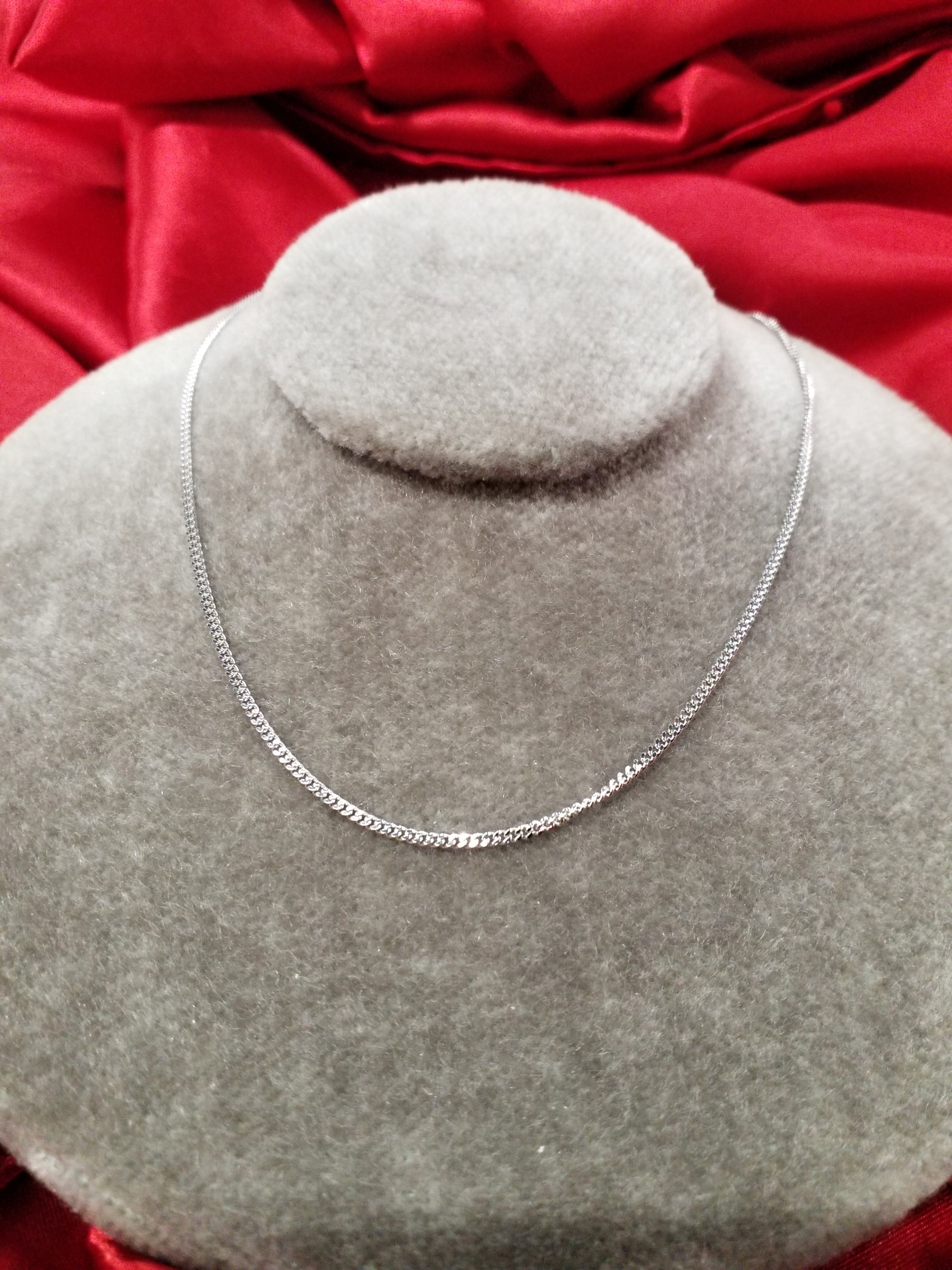 18" 10Kt White Gold Curb Style Chain - in-stock options