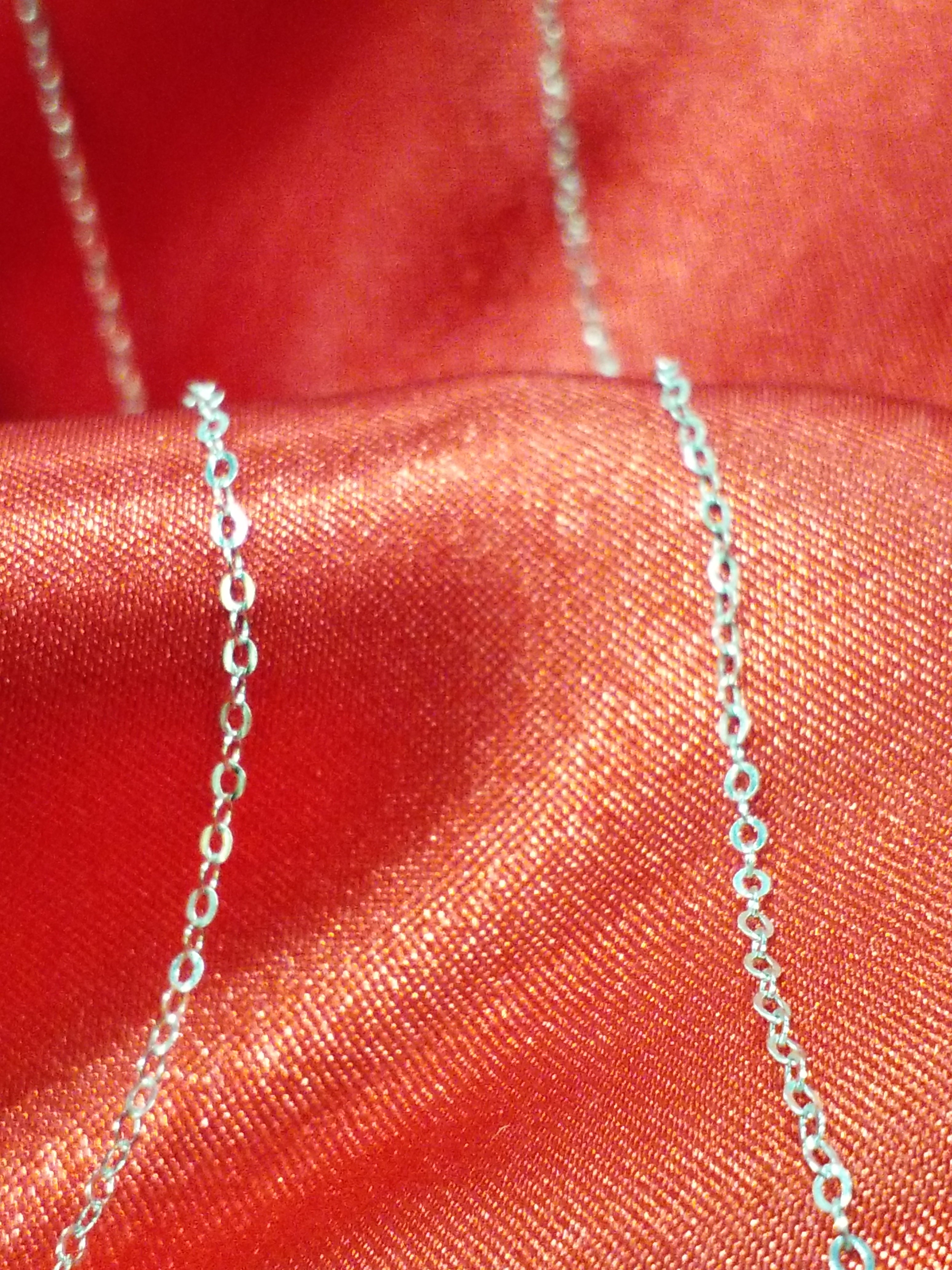18" 10Kt White Gold Link Style Chain